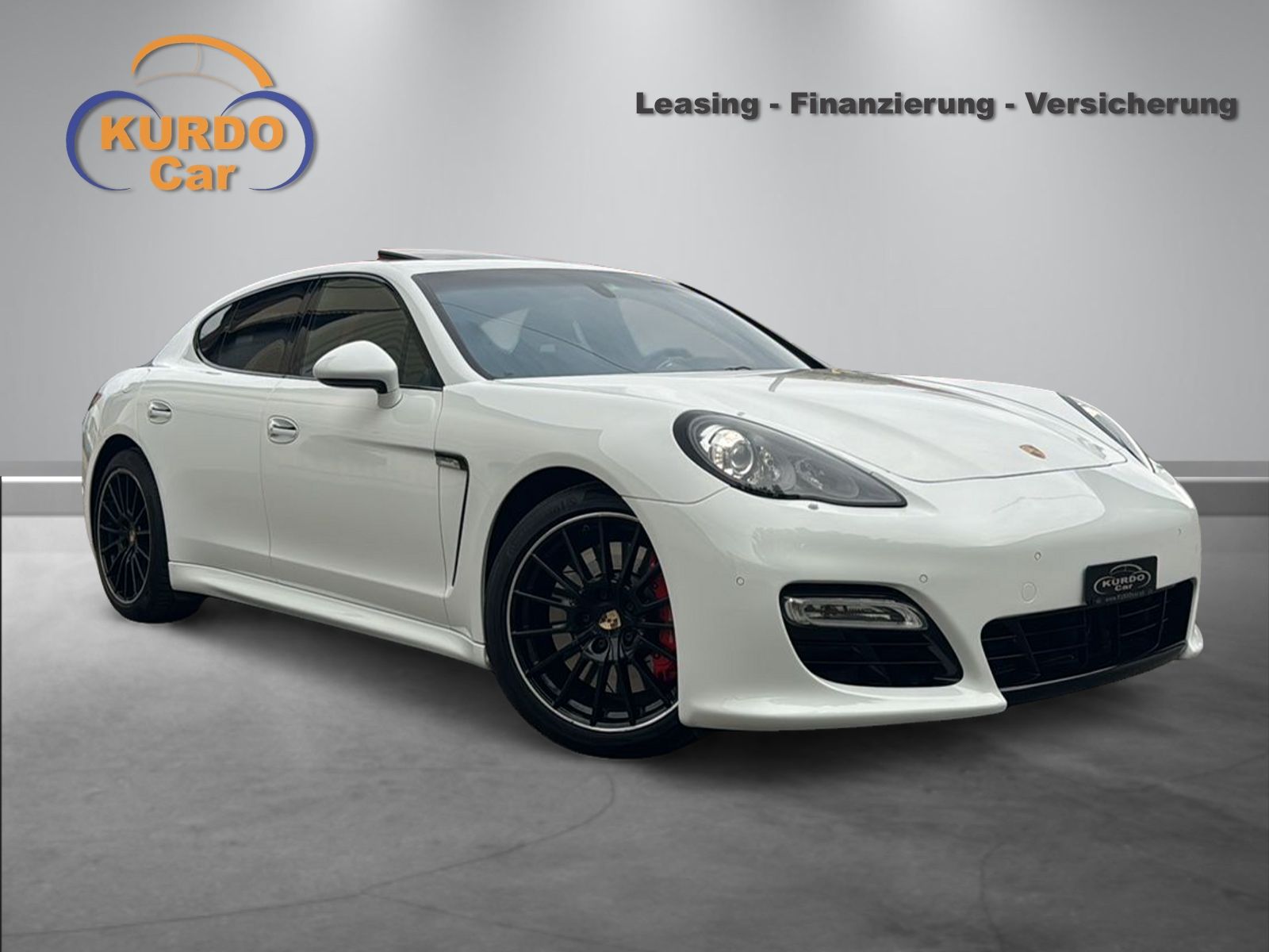 PORSCHE Panamera GTS 4.8 PDK