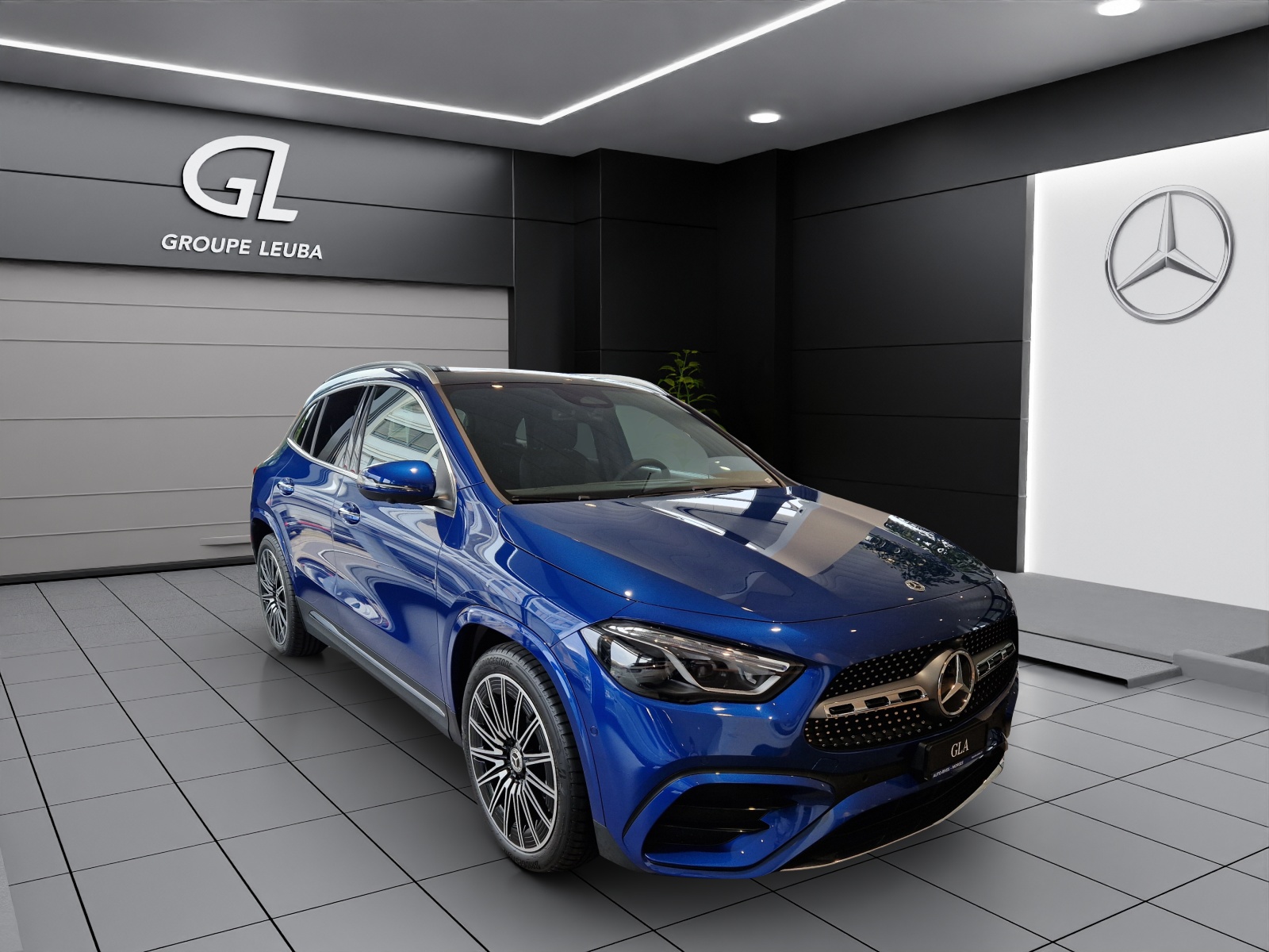 MERCEDES-BENZ GLA 250 4Matic AMG Line 8G-DCT