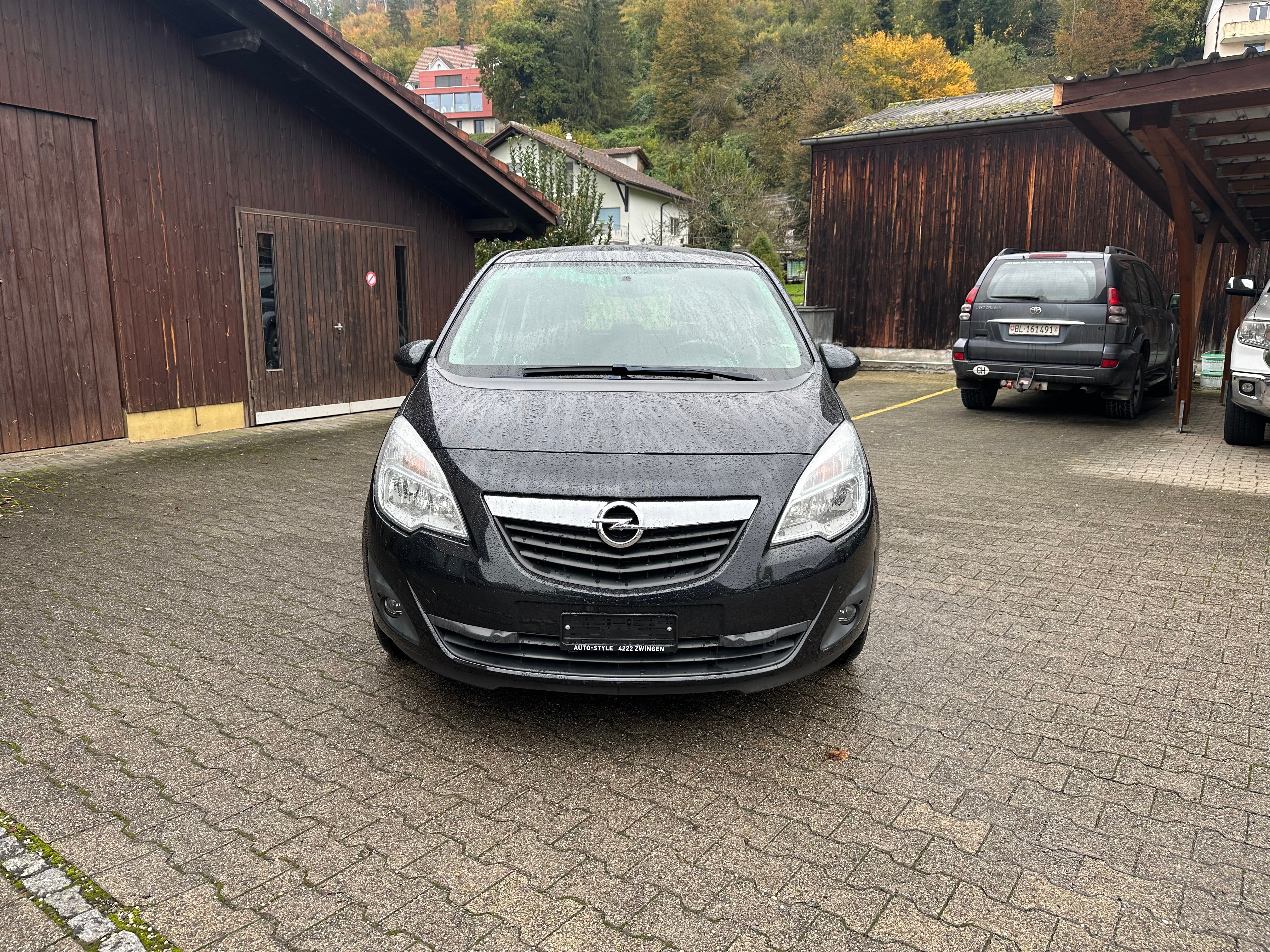 OPEL Meriva 1.7 CDTi Cosmo Automatic