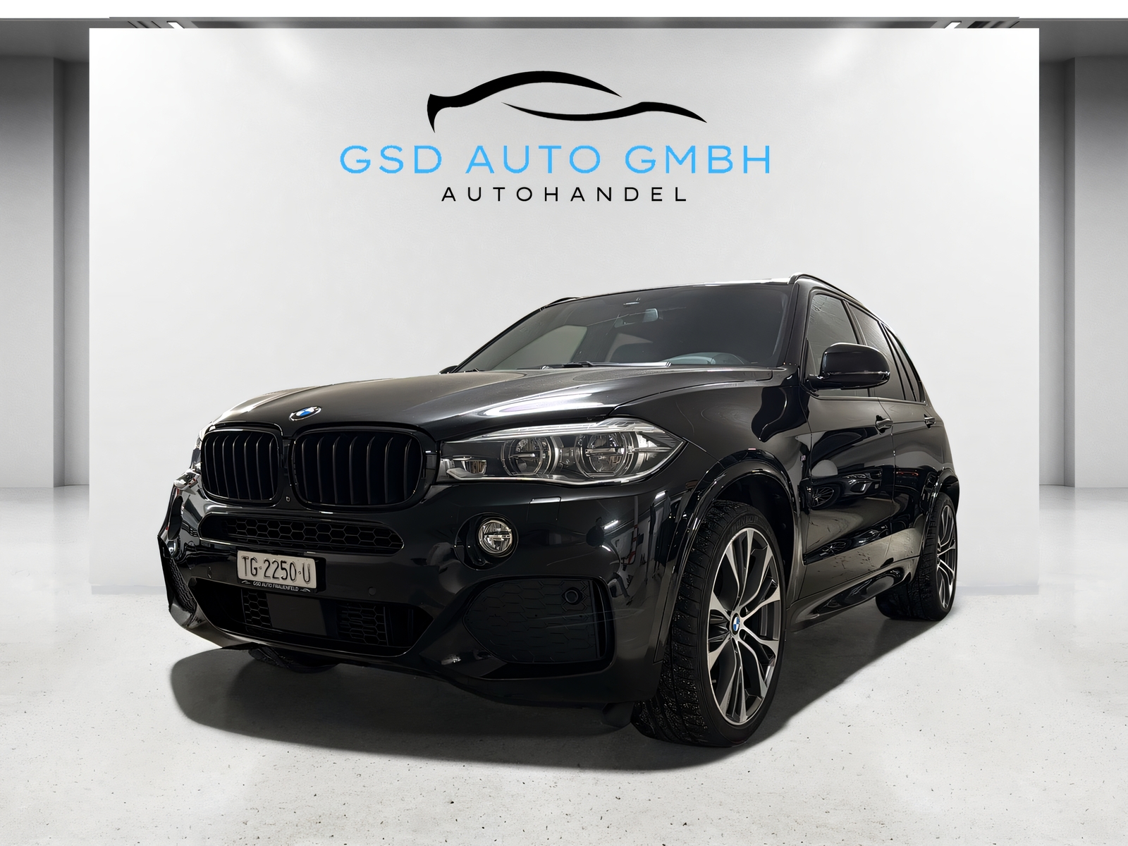 BMW X5 xDrive 40d Steptronic**M-Paket**Head UP**frisch ab MFK**