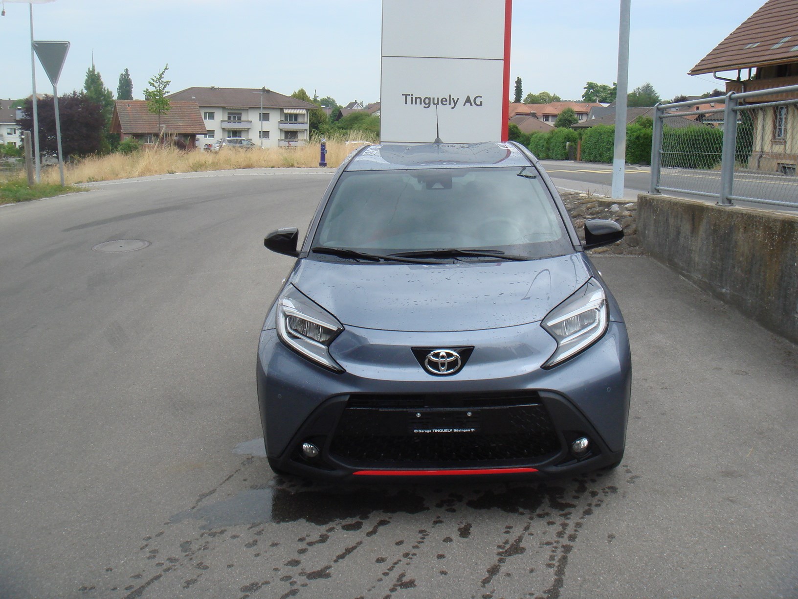 TOYOTA Aygo X 1.0 VVT-i Undercover