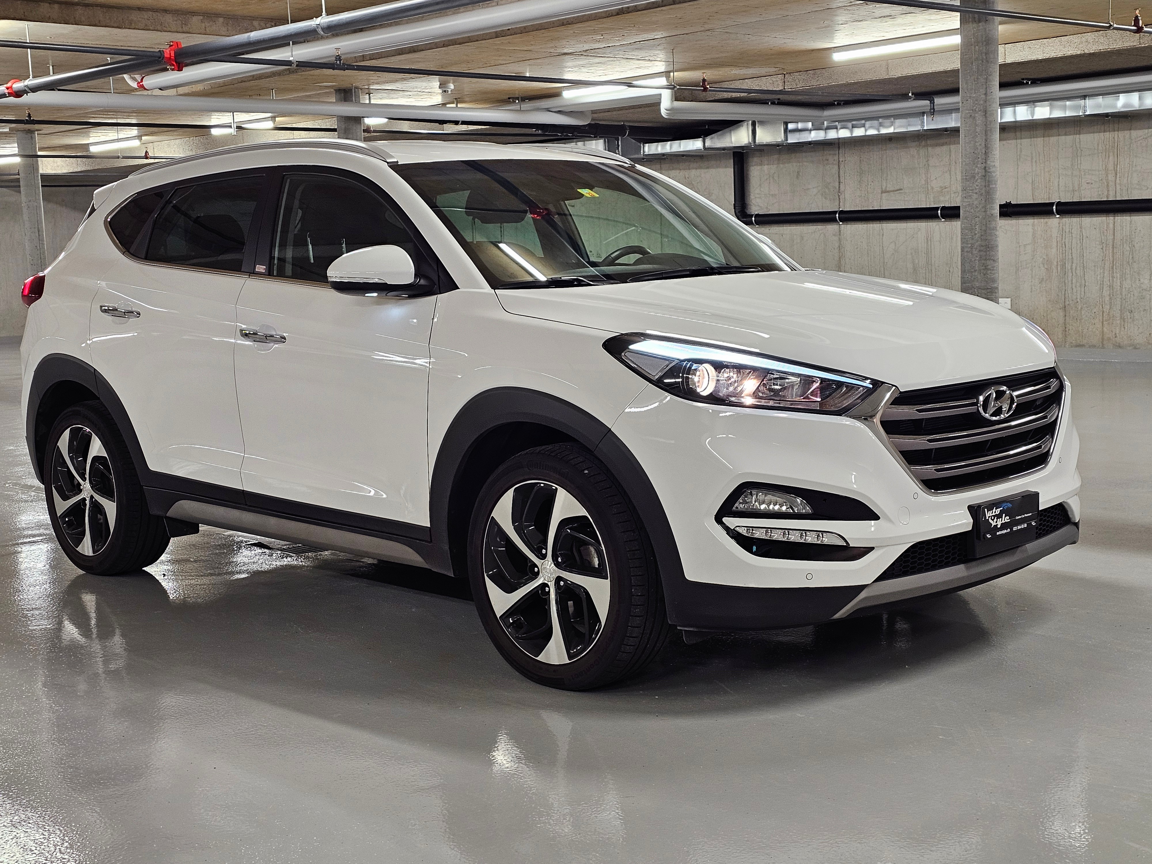 HYUNDAI Tucson 2.0 CRDI exxtra Plus 4WD Automatic