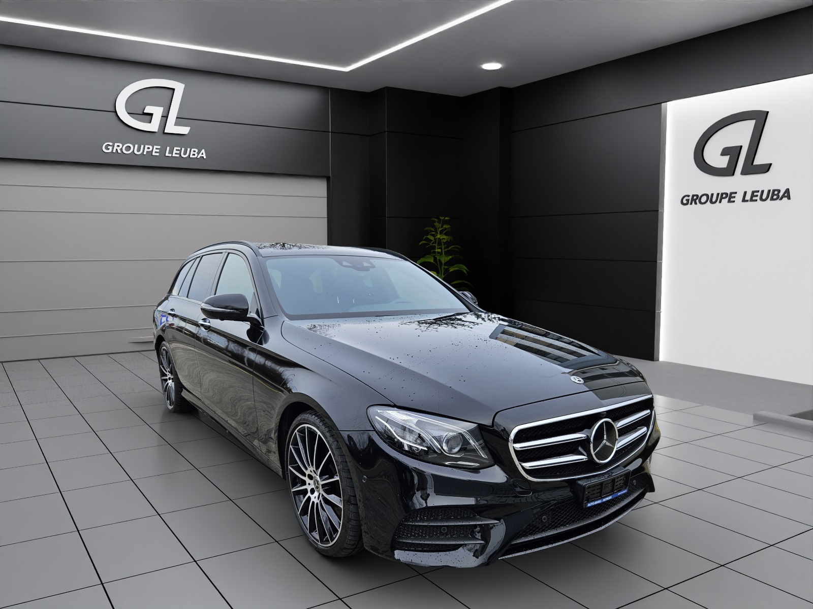 MERCEDES-BENZ E 220 d AMG Line 4Matic