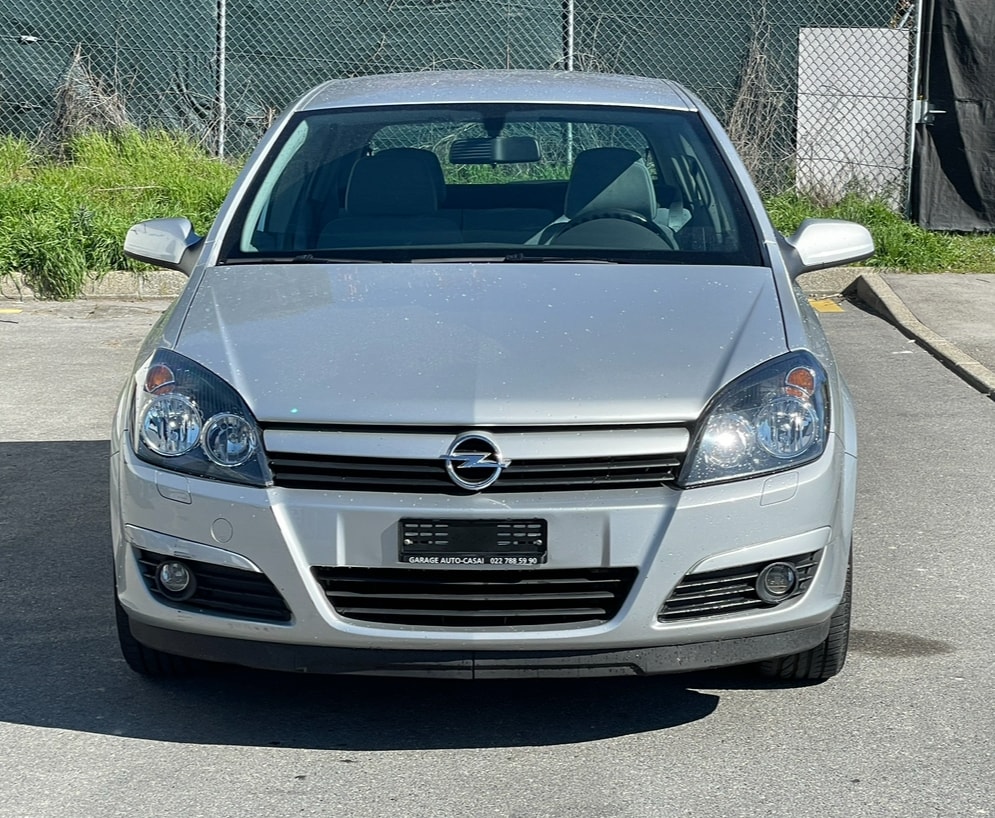 OPEL Astra 1.6i 16V TP Cosmo