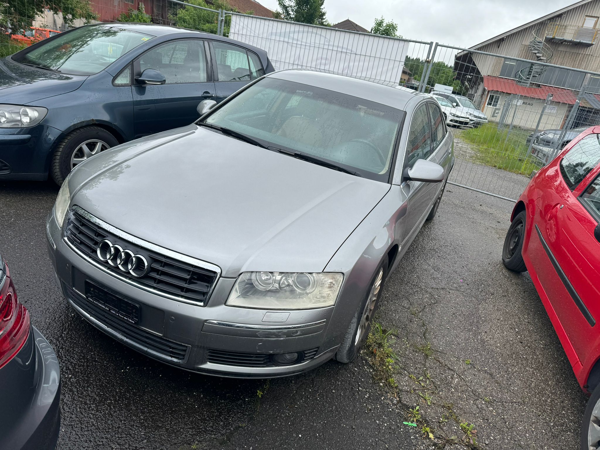 AUDI A8 4.2 quattro tiptronic