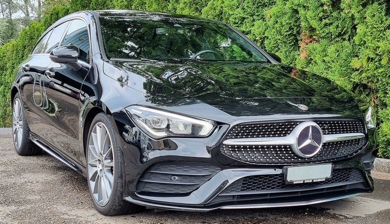 MERCEDES-BENZ CLA Shooting Brake 200 AMG Line 7G-DCT