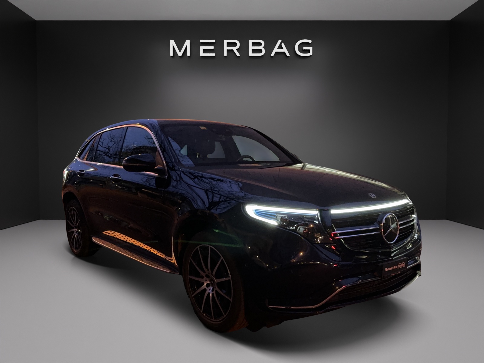 MERCEDES-BENZ EQC 400 AMG Line 4Matic