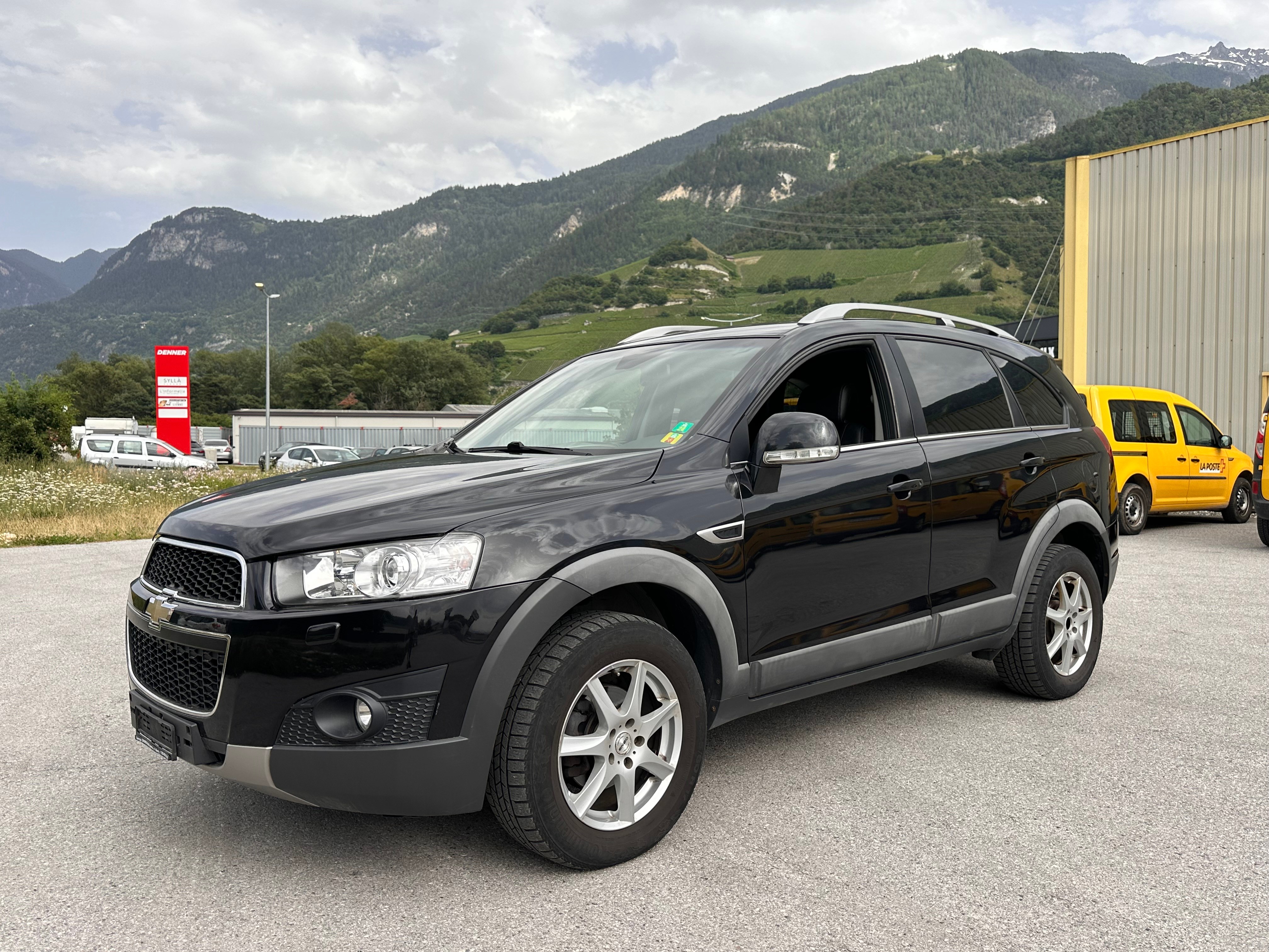 CHEVROLET Captiva 2.4 100 Anniversary 4WD Automatic