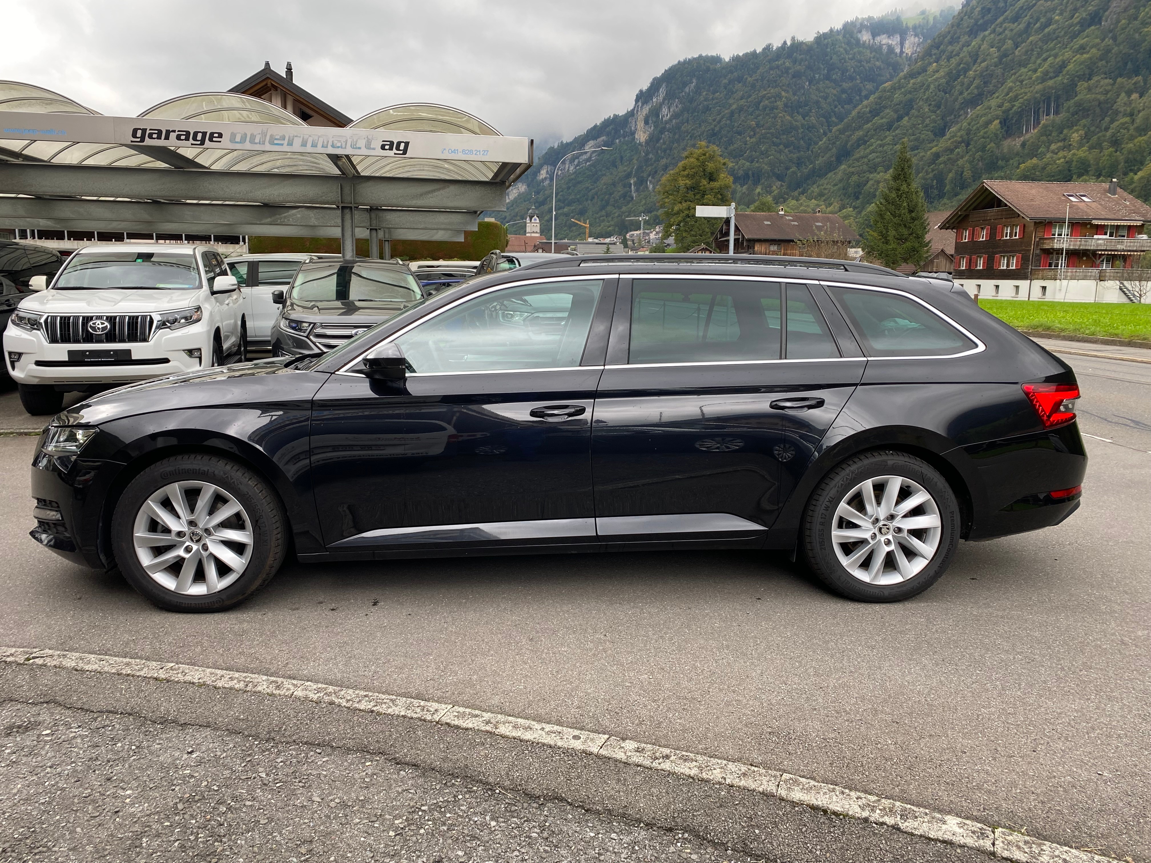 SKODA Superb Combi 2.0 TDi Ambition 4x4 DSG