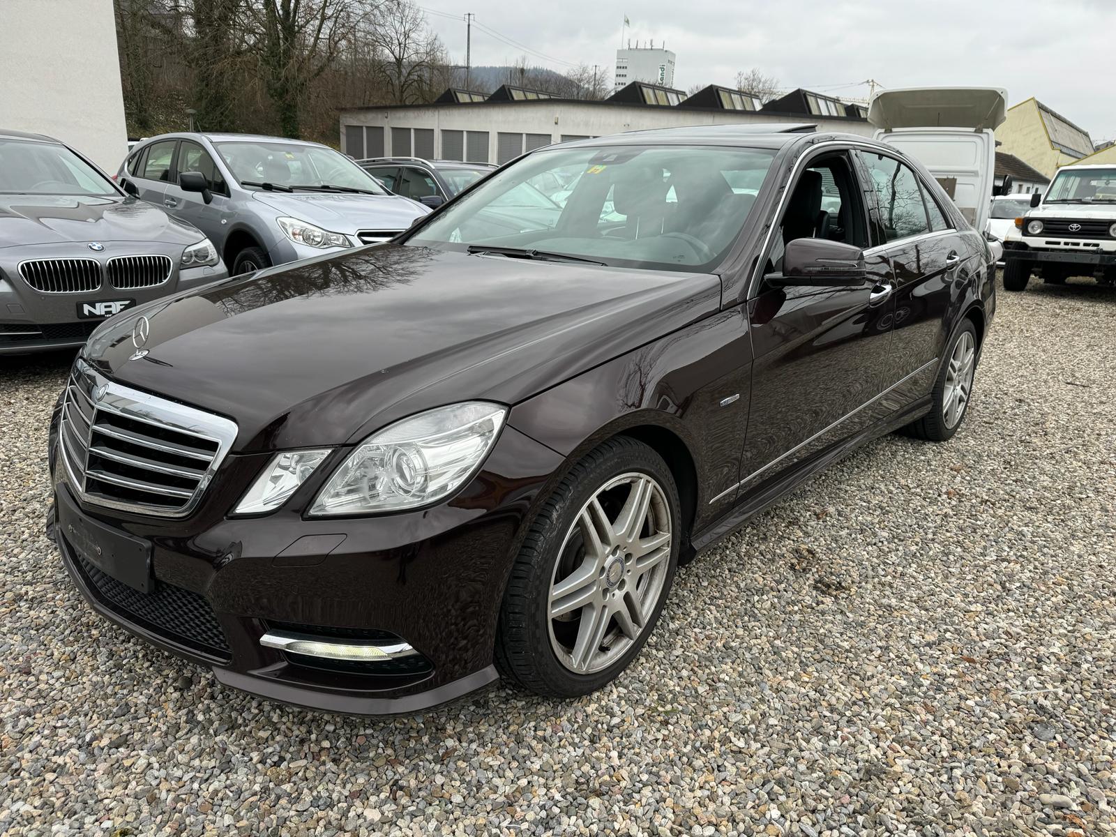 MERCEDES-BENZ E 300 CDI AMG Line BlueEfficiency Avantgarde 7G-Tronic