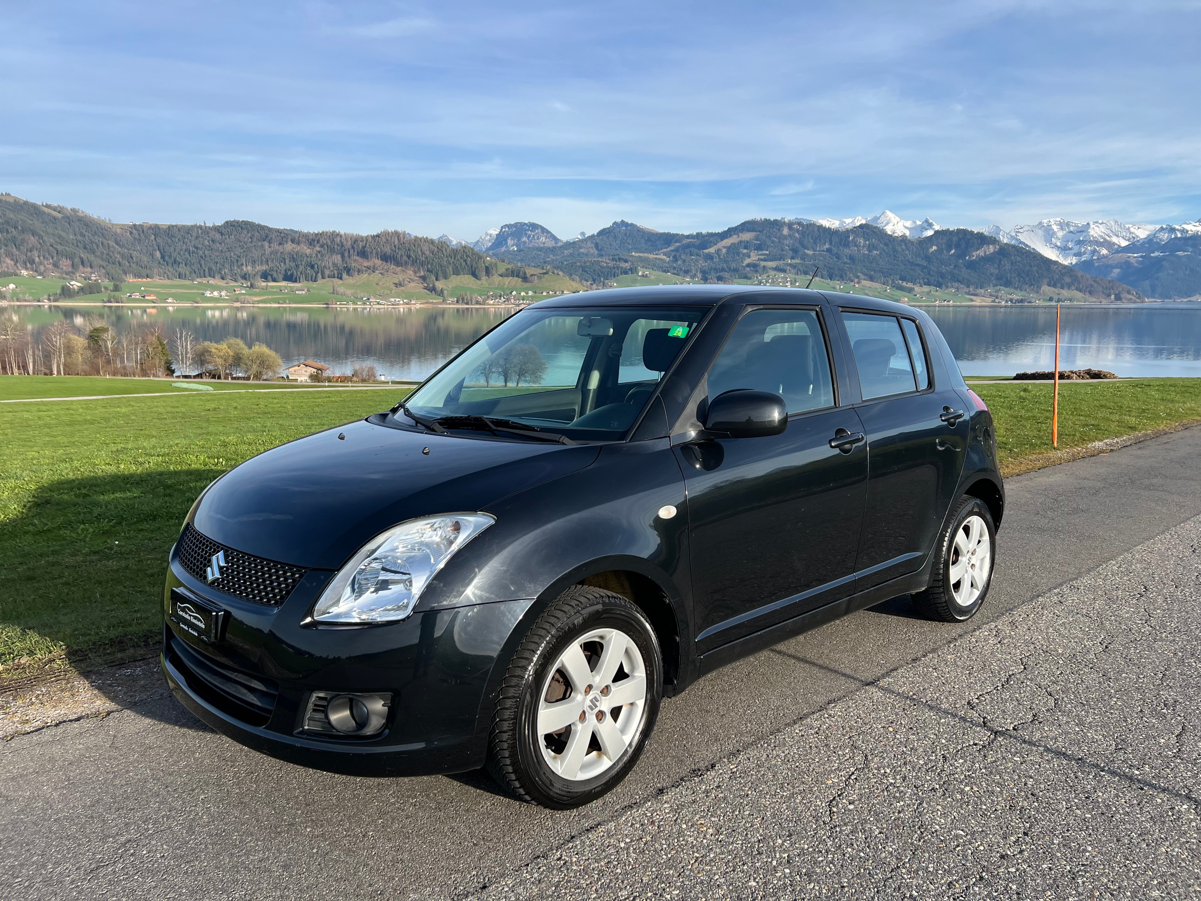 SUZUKI Swift 1.3i 16V GL 4x4