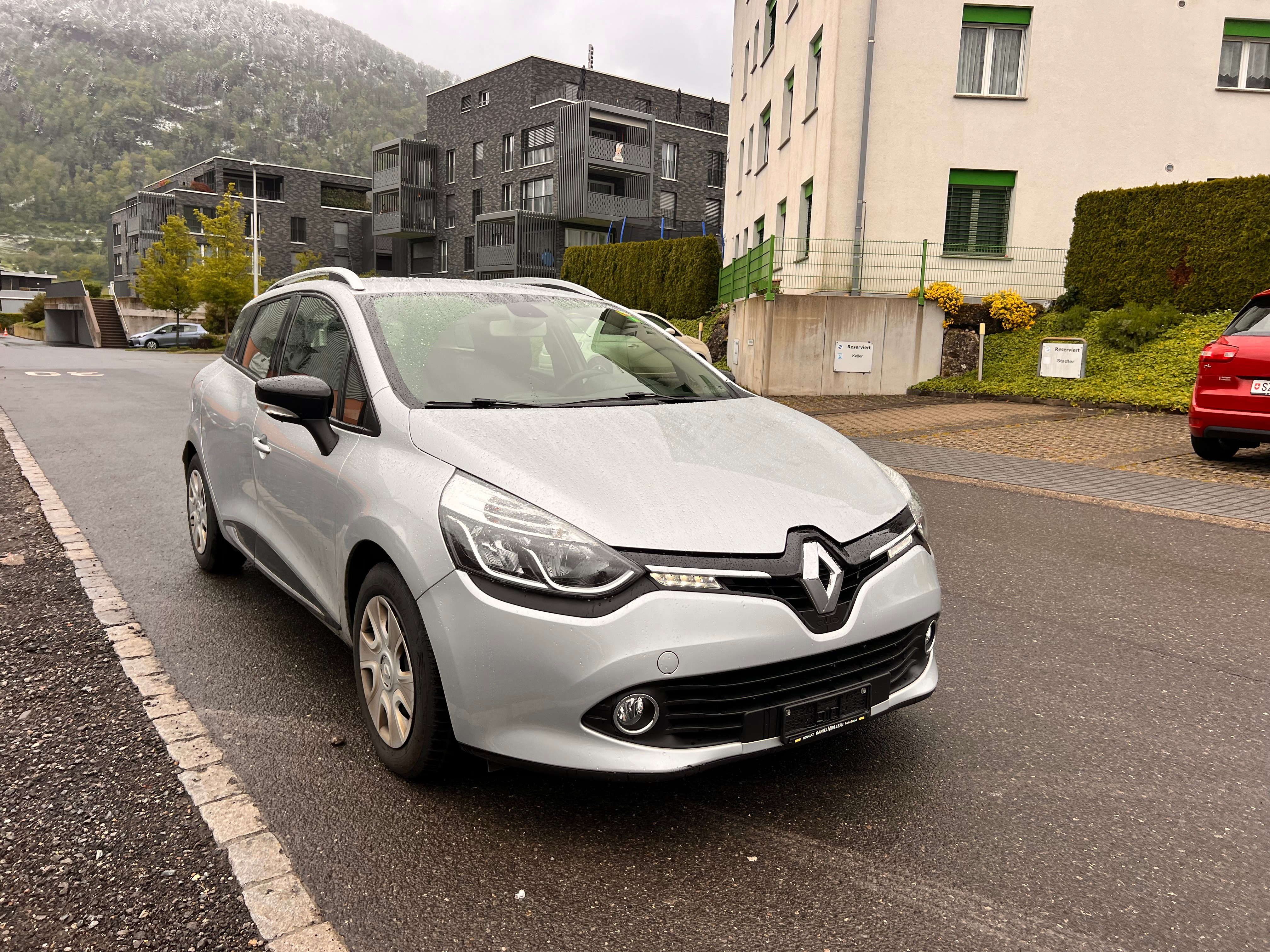 RENAULT Clio Grandtour 0.9 12V Swiss Edition