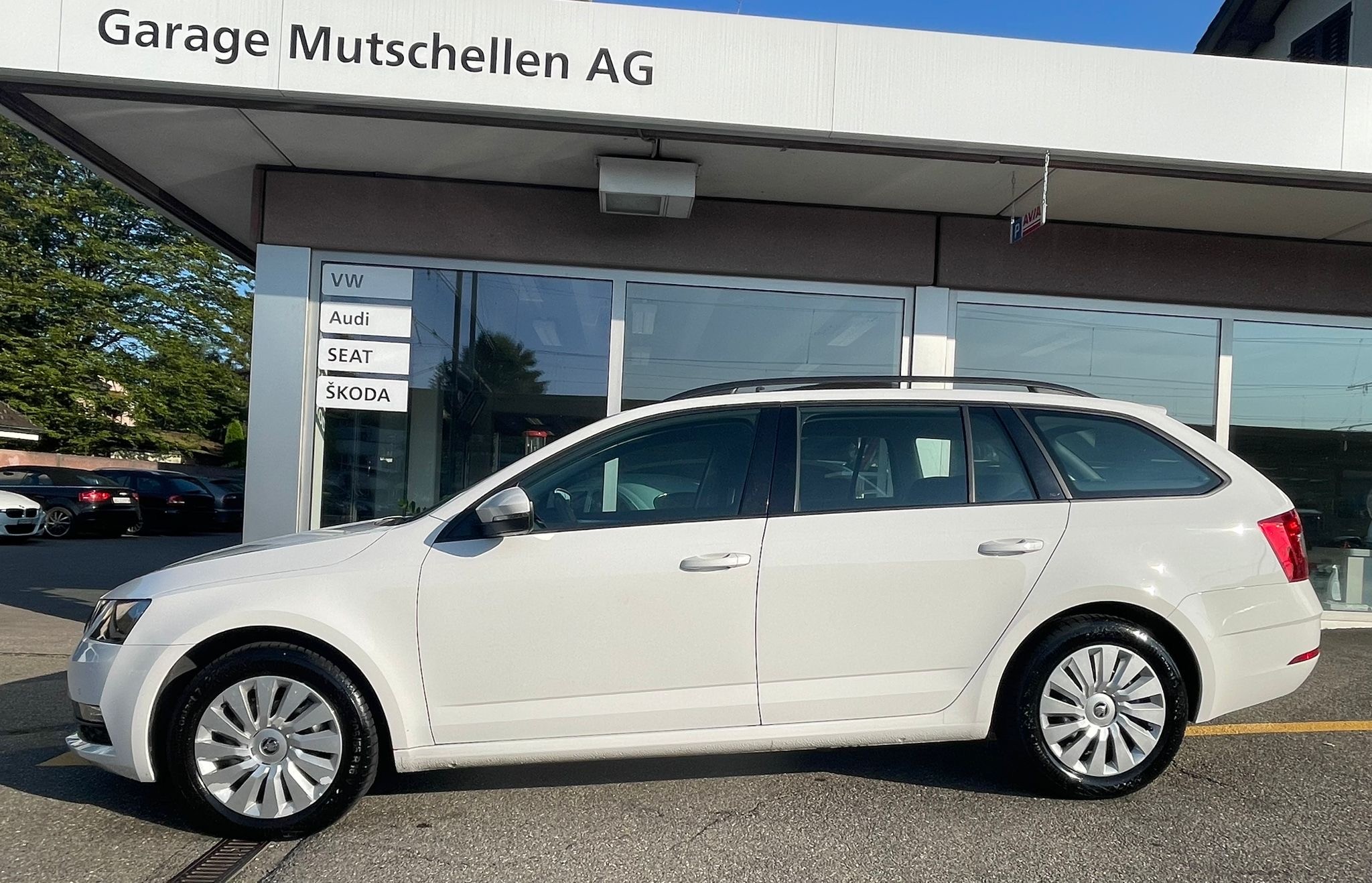 SKODA Octavia Combi 2.0 TDI Ambition DSG CH-Auto 63% Rabatt