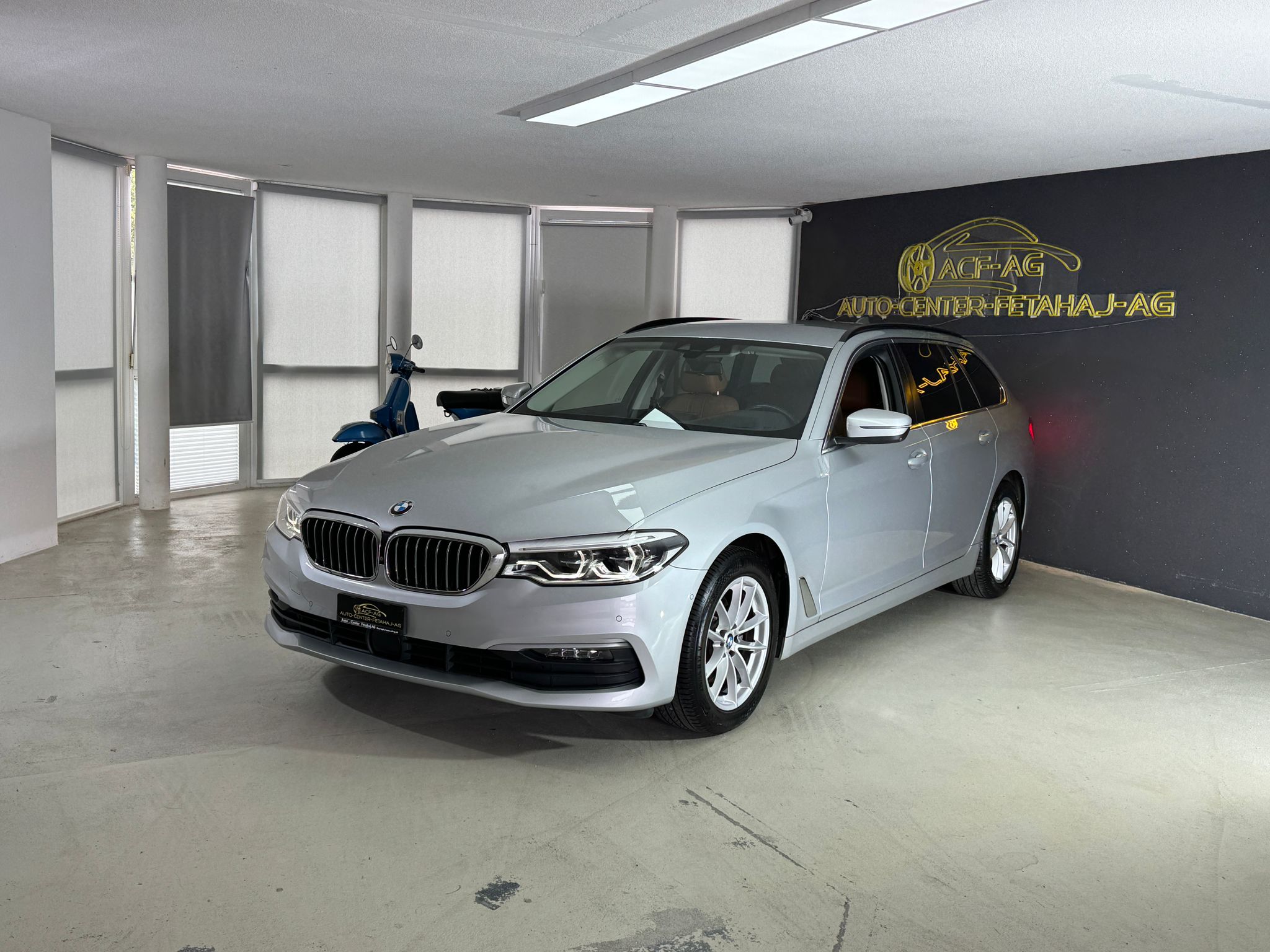 BMW 520d xDrive Touring Steptronic