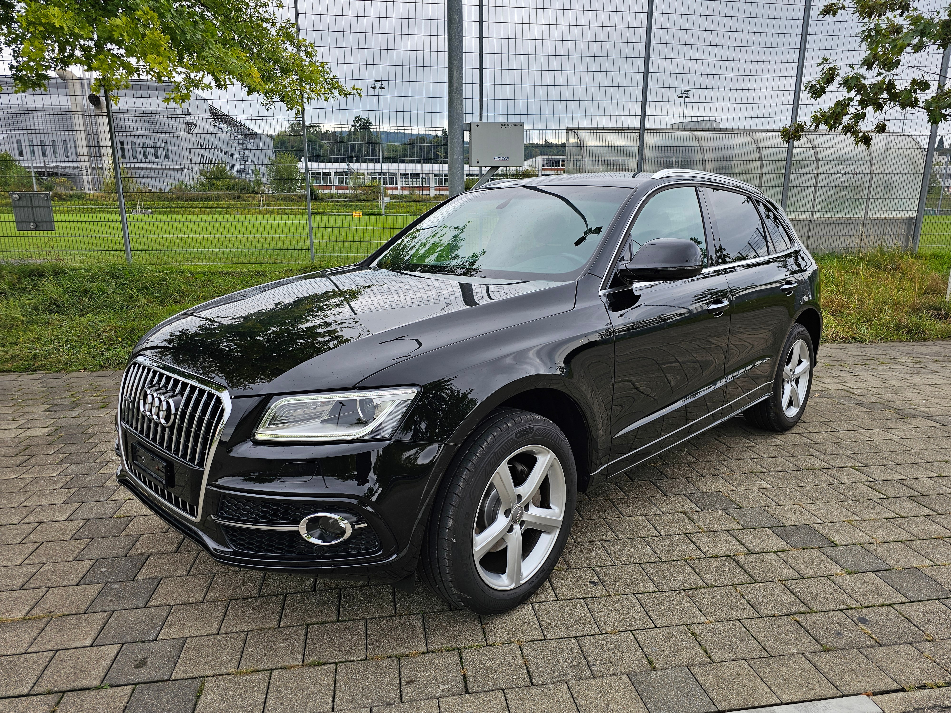 AUDI Q5 2.0 TFSI quattro tiptronic