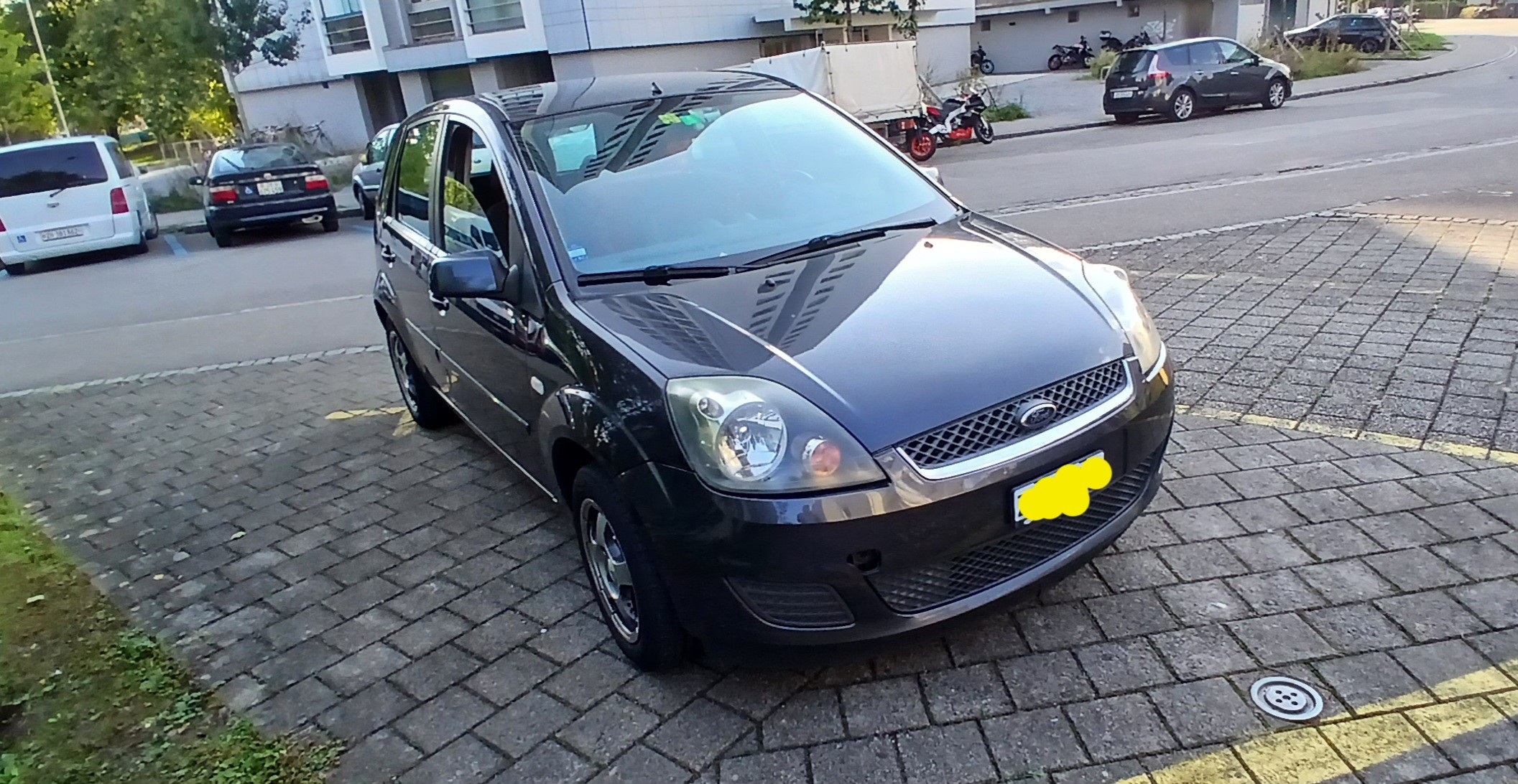 FORD Fiesta 1.4 16V Ambiente