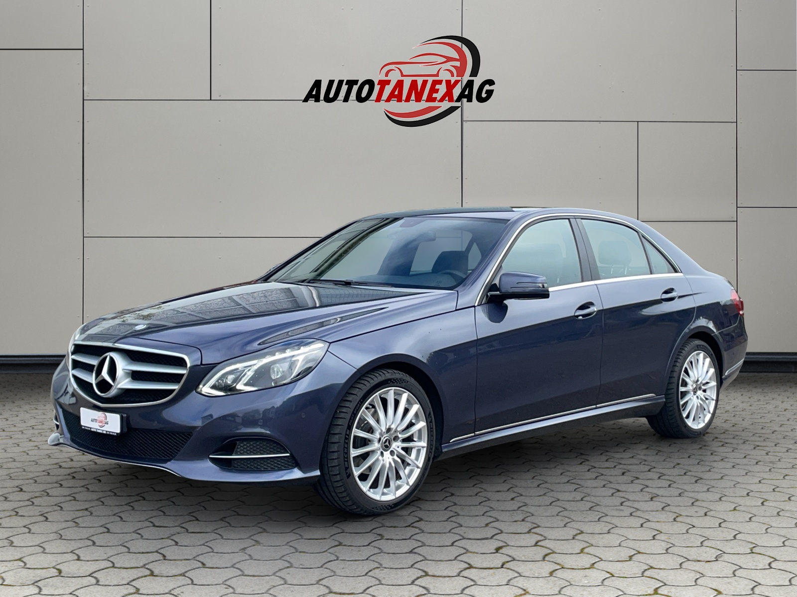 MERCEDES-BENZ E 200 BlueTEC Elégance 7G-Tronic