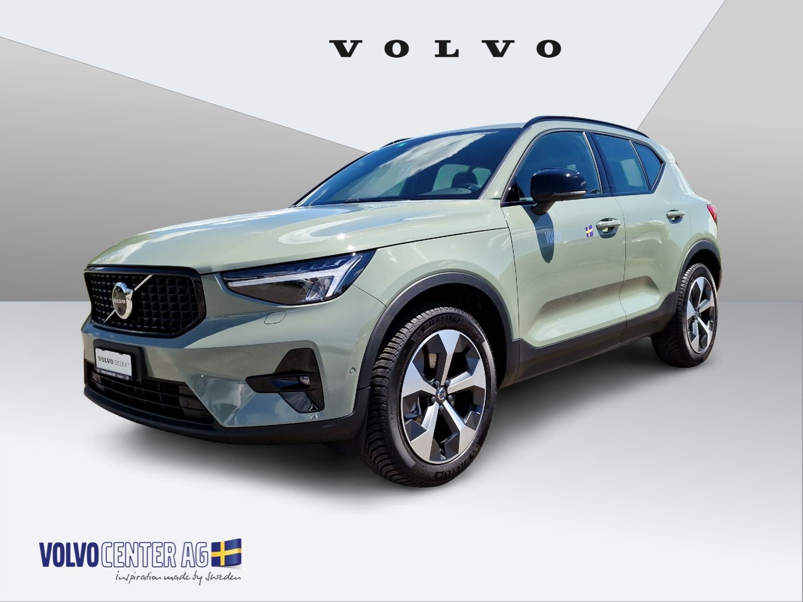 VOLVO XC40 2.0 B3 MH Plus Dark