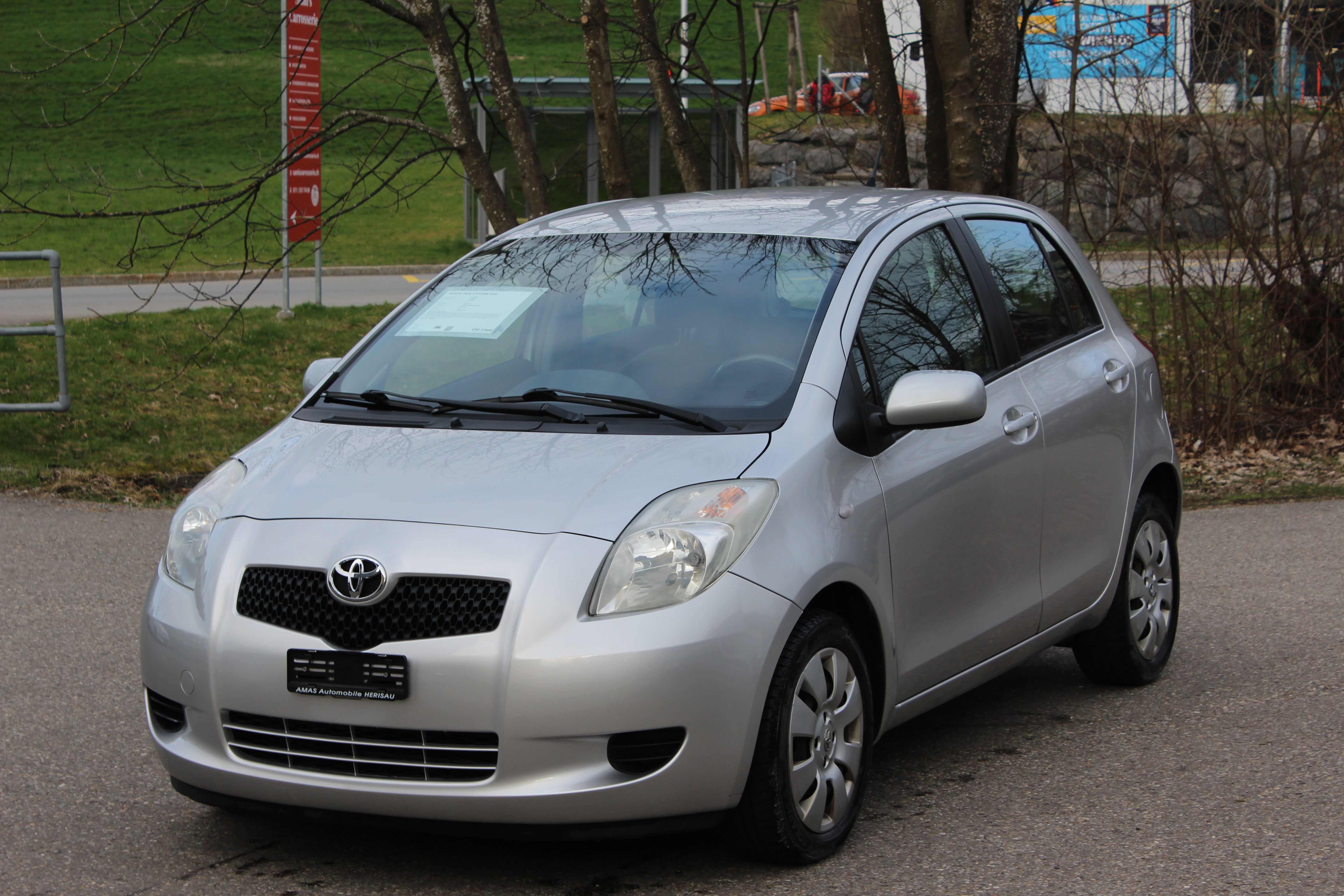 TOYOTA Yaris 1.3 Linea Luna