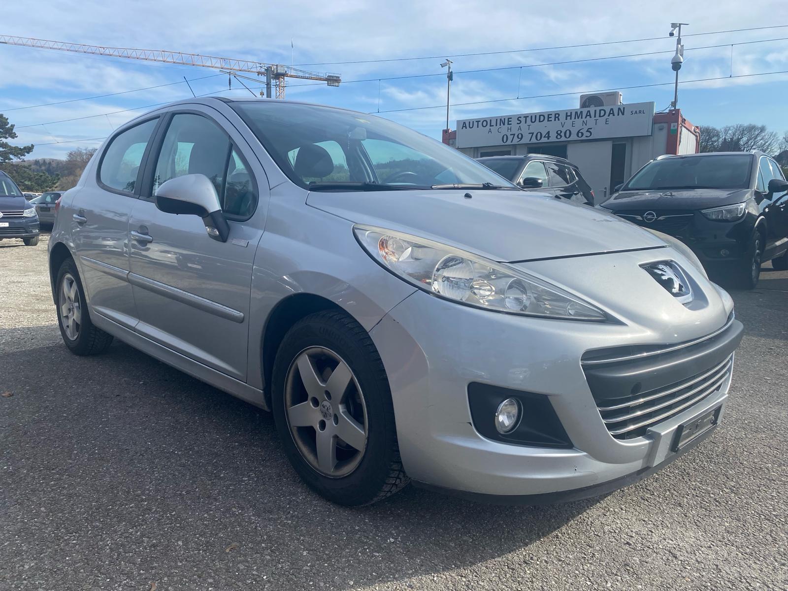 PEUGEOT 207 1.4 16V Sport