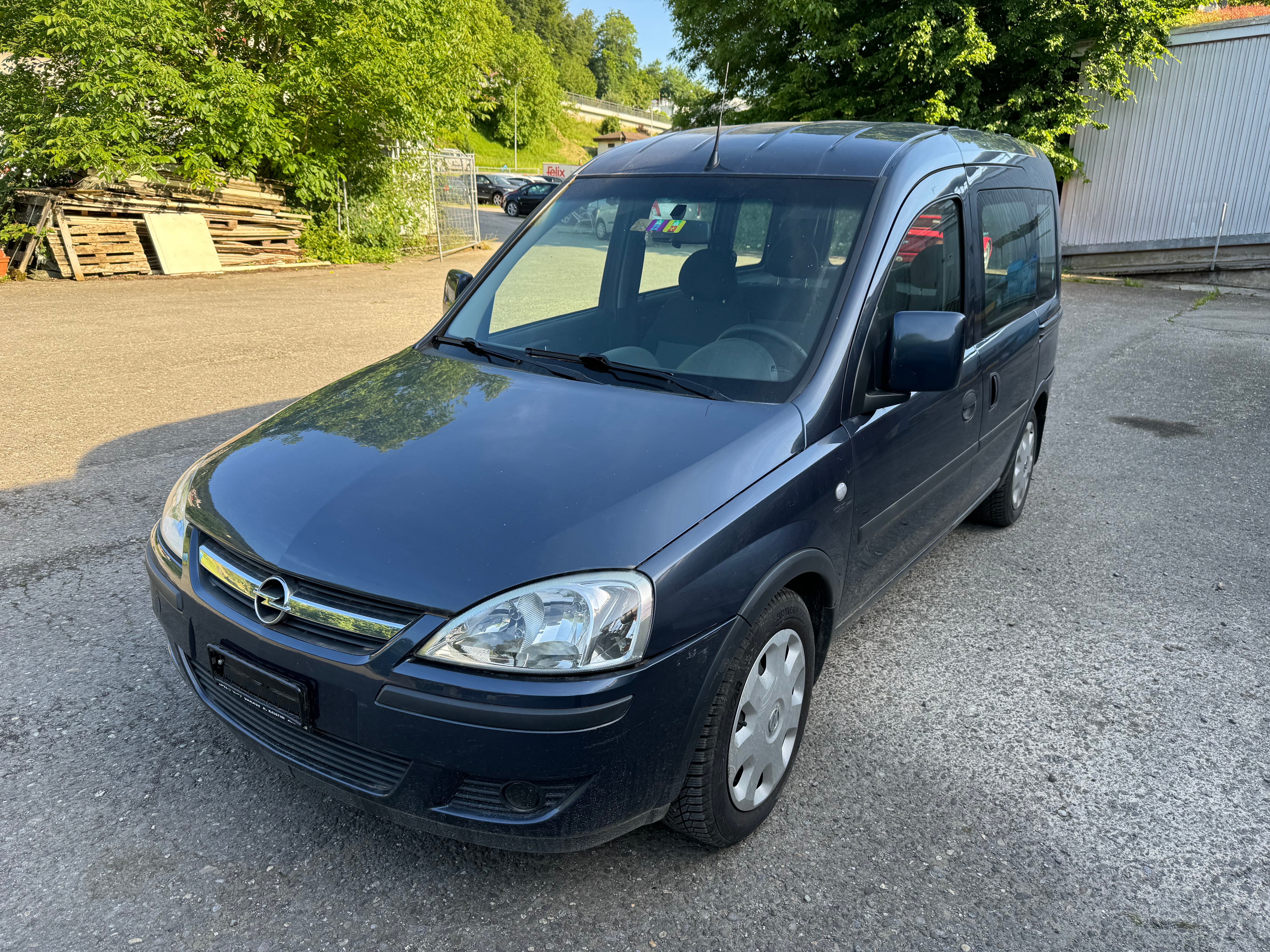 OPEL Combo 1.6 CNG (Essentia)