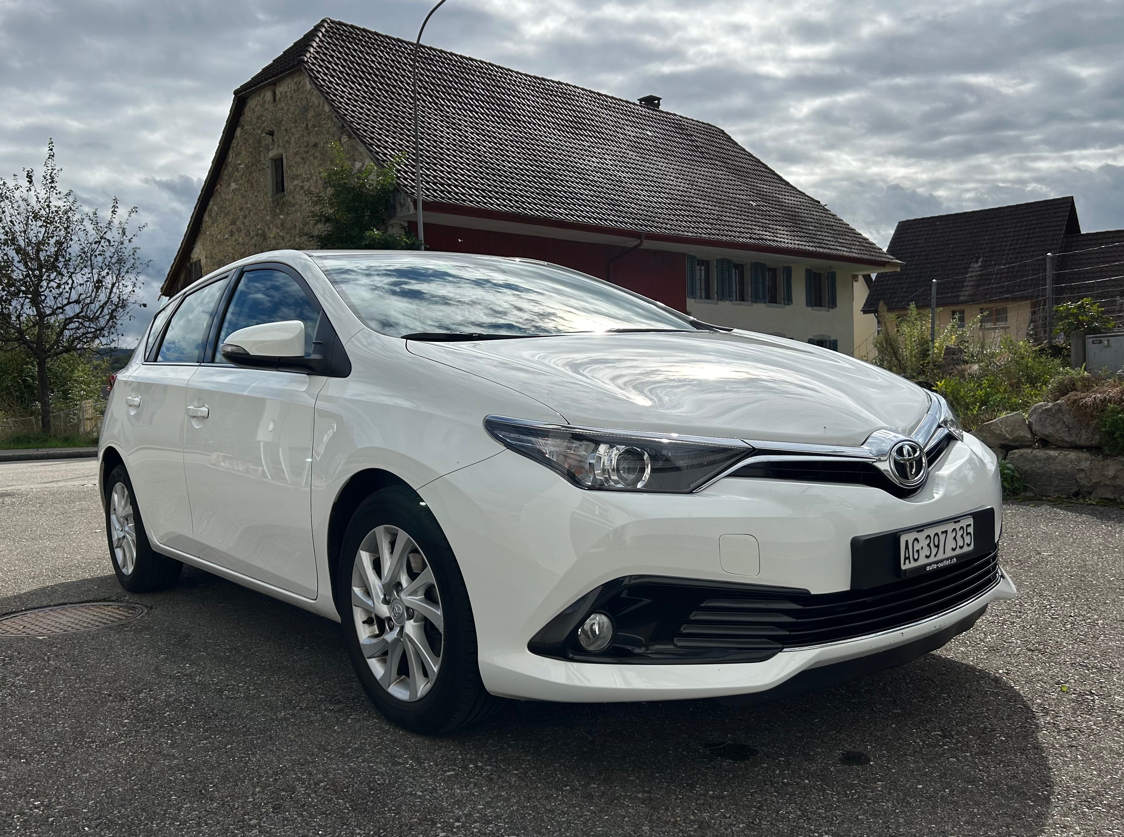 TOYOTA Auris 1.2 Turbo Trend