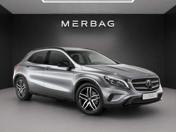 MERCEDES-BENZ GLA 250 Urban 4Matic 7G-DCT