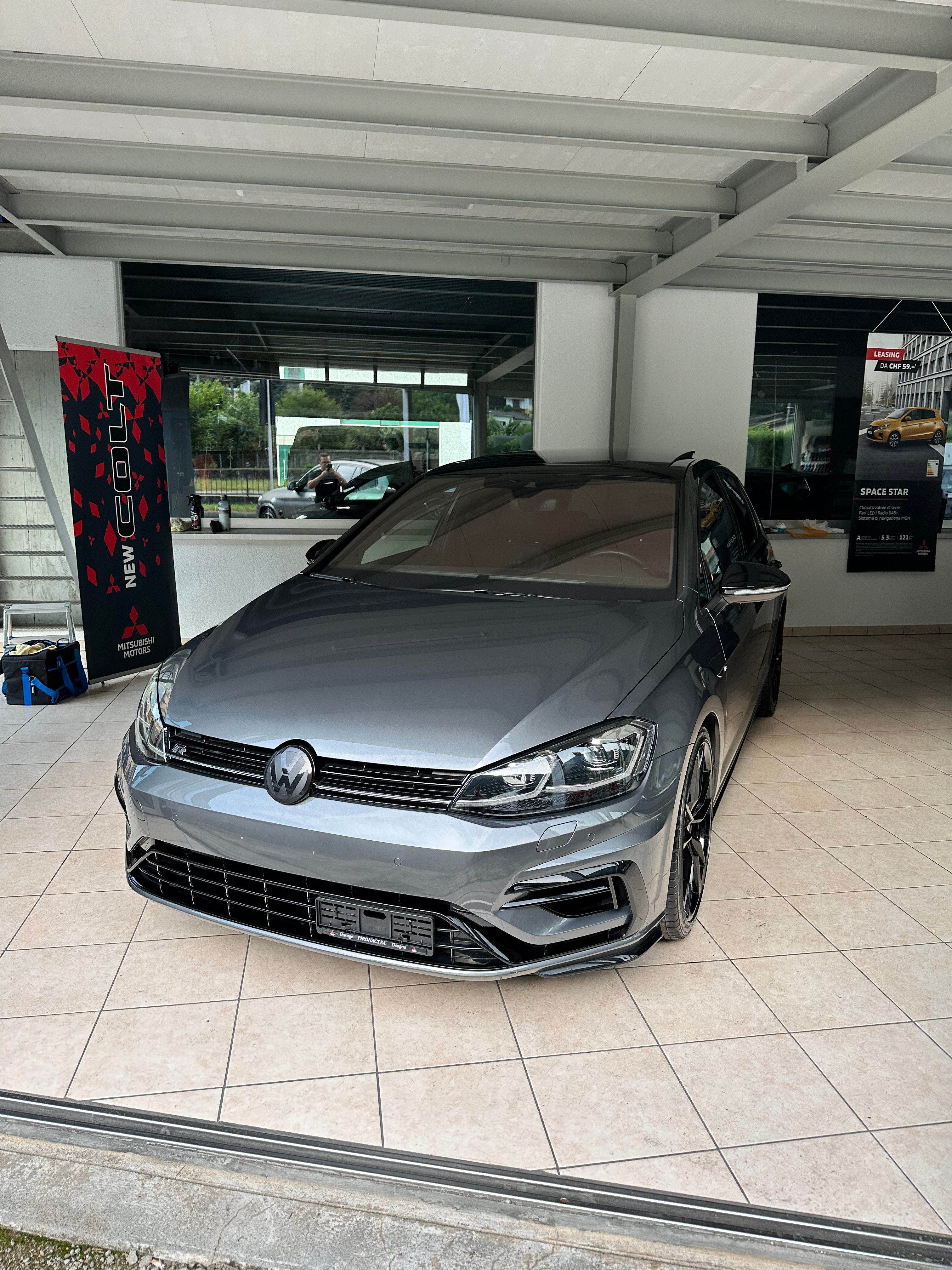 VW Golf 2.0 TSI R 4Motion DSG