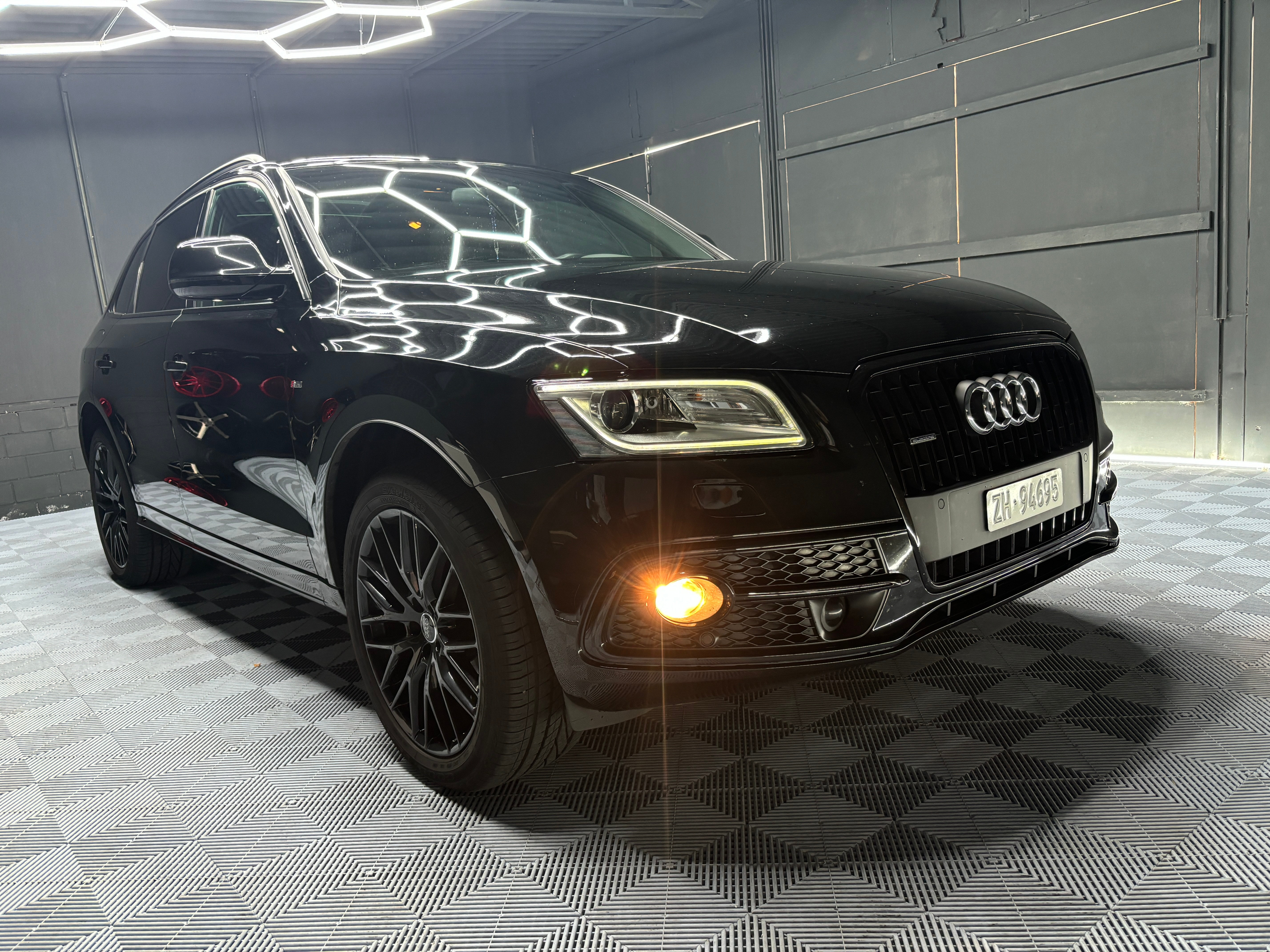 AUDI Q5 2.0 TFSI quattro tiptronic