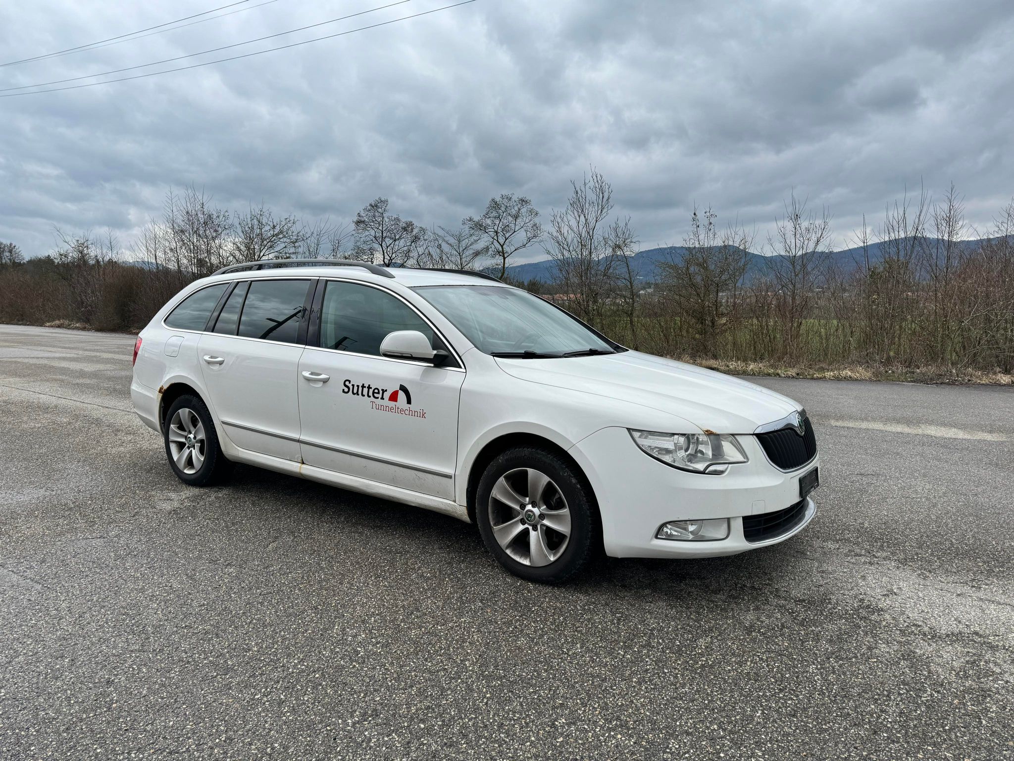 SKODA Superb Combi 2.0 TDi Ambition 4x4