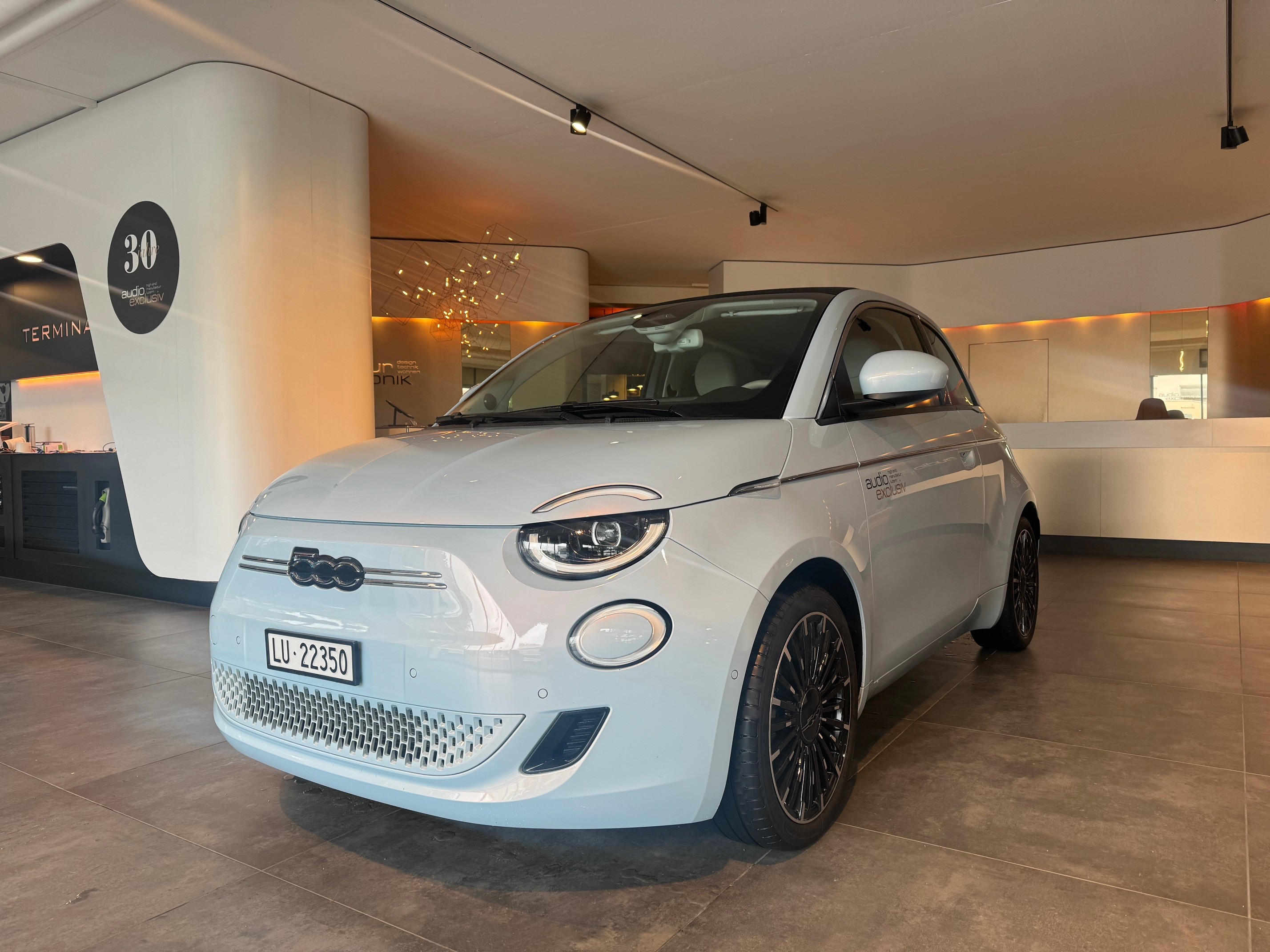 FIAT 500 C electric 87 kW La Prima