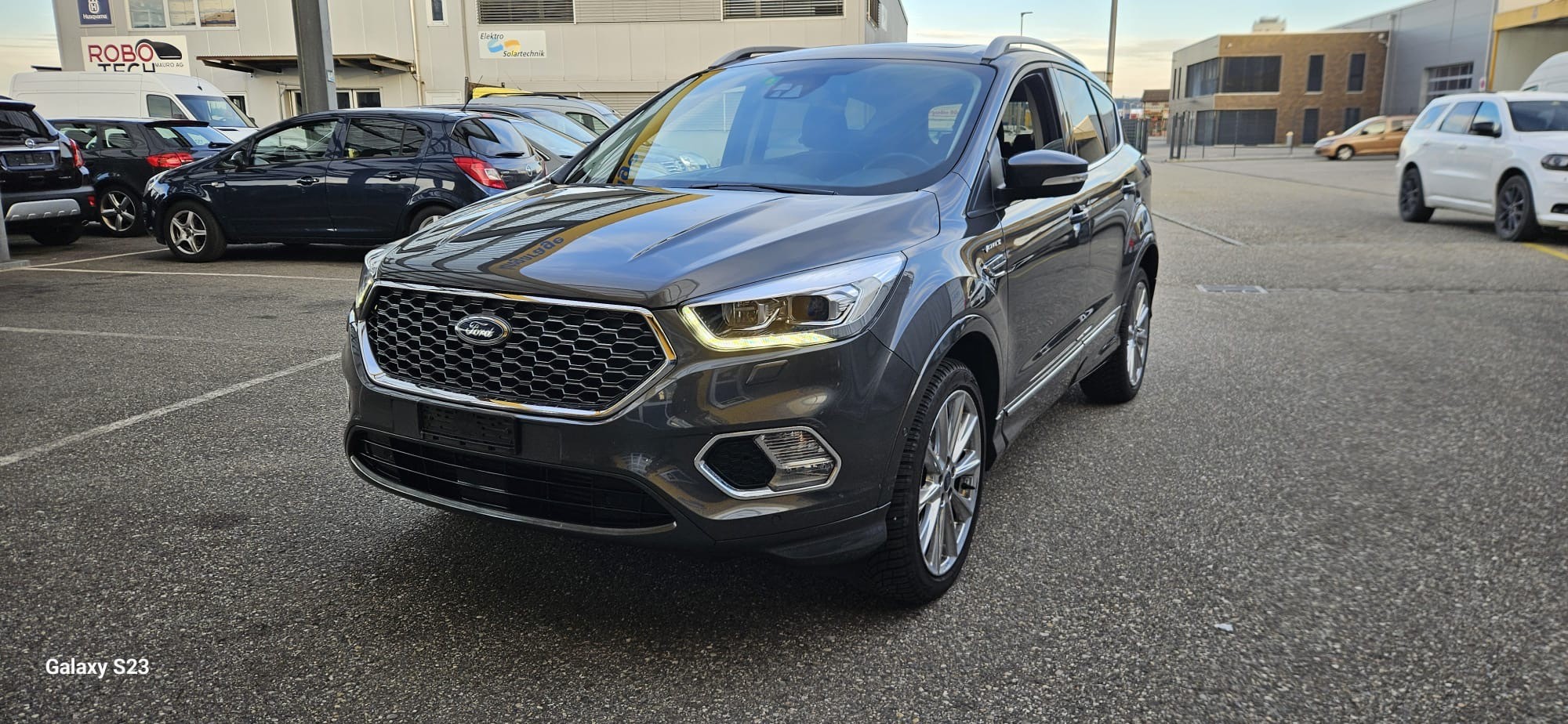 FORD Kuga 2.0 SCTi Vignale 4WD Automatic