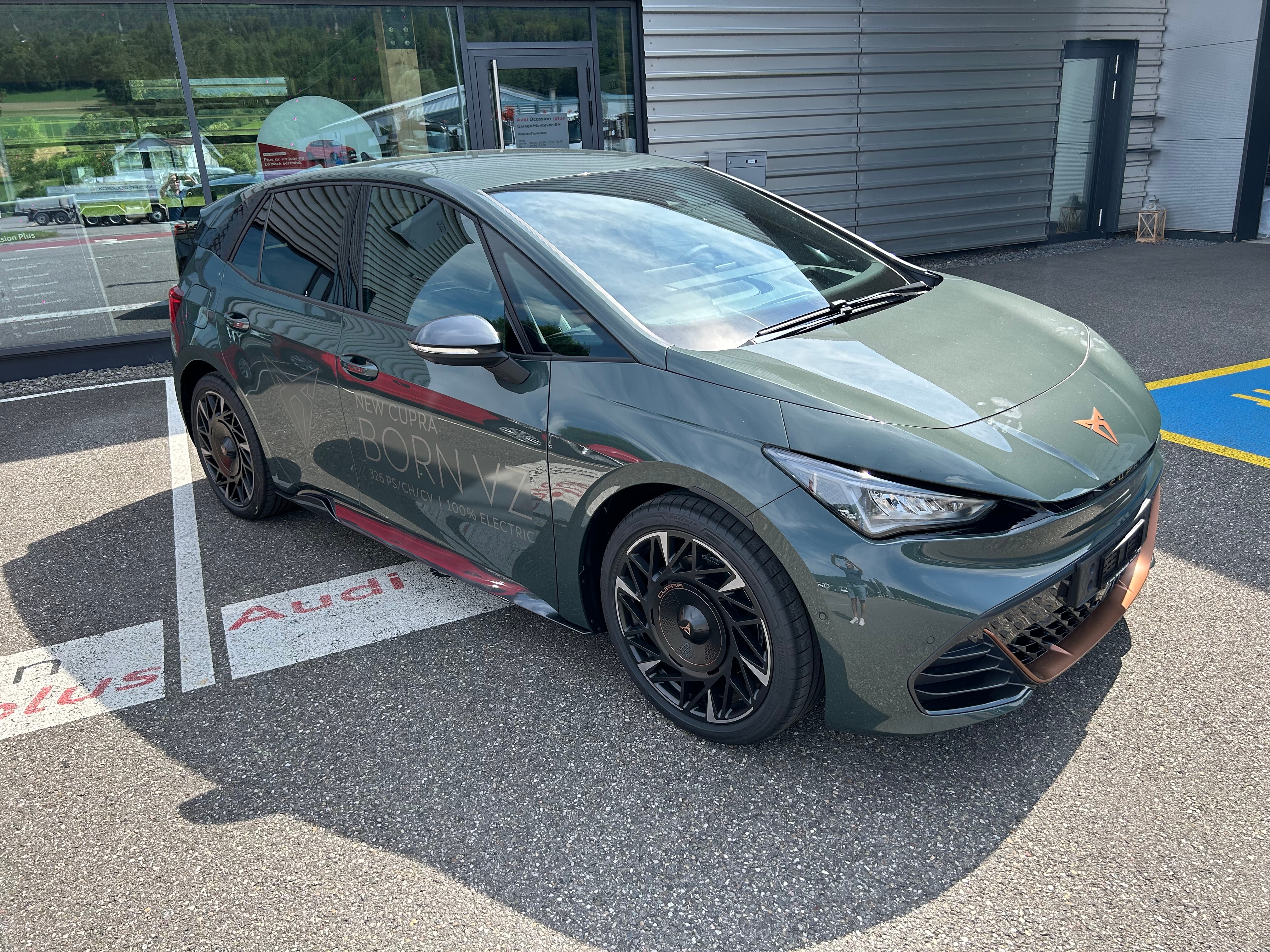 CUPRA Born BEV 79kWh 599km 326CH