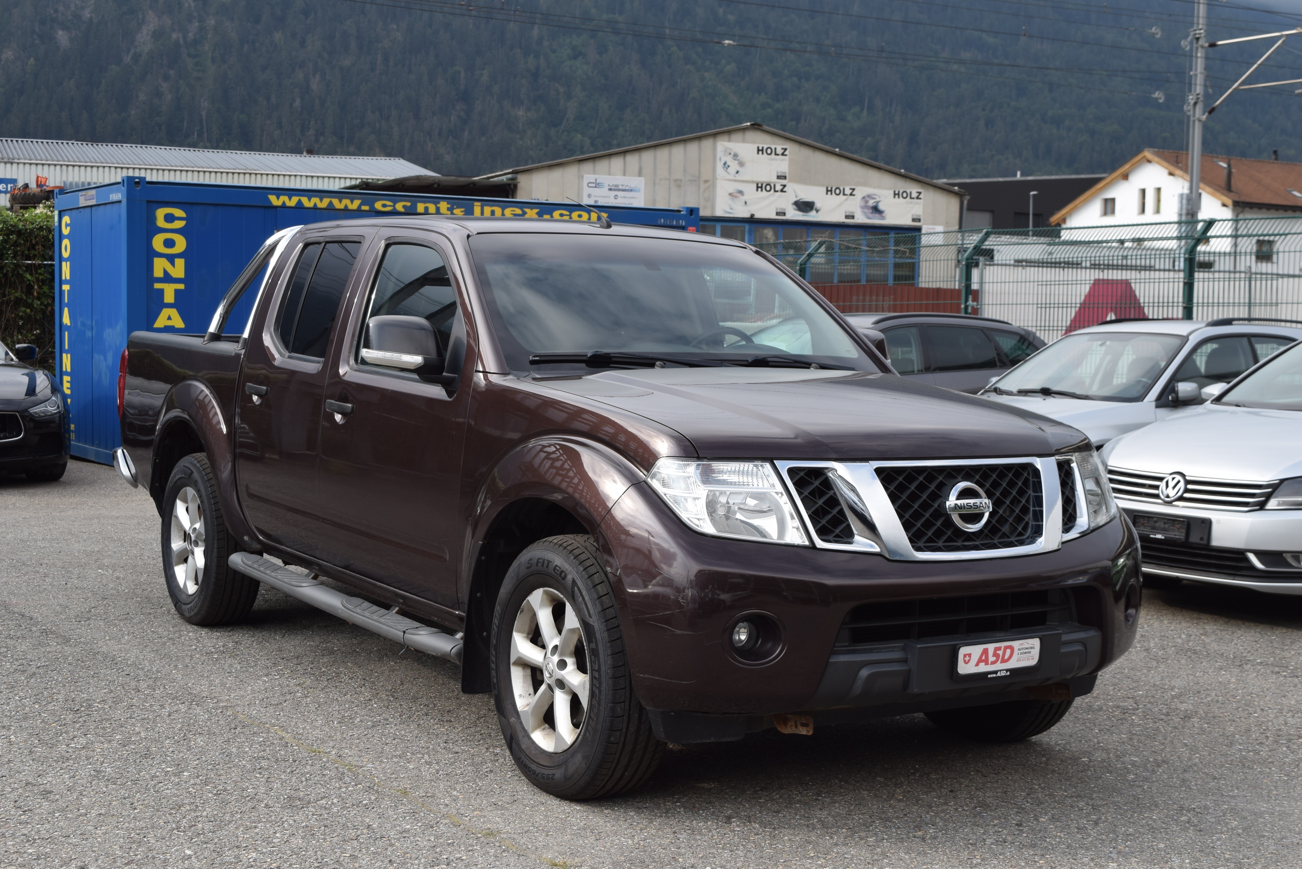 NISSAN Navara Double Cab SE 2.5 dCi 4WD