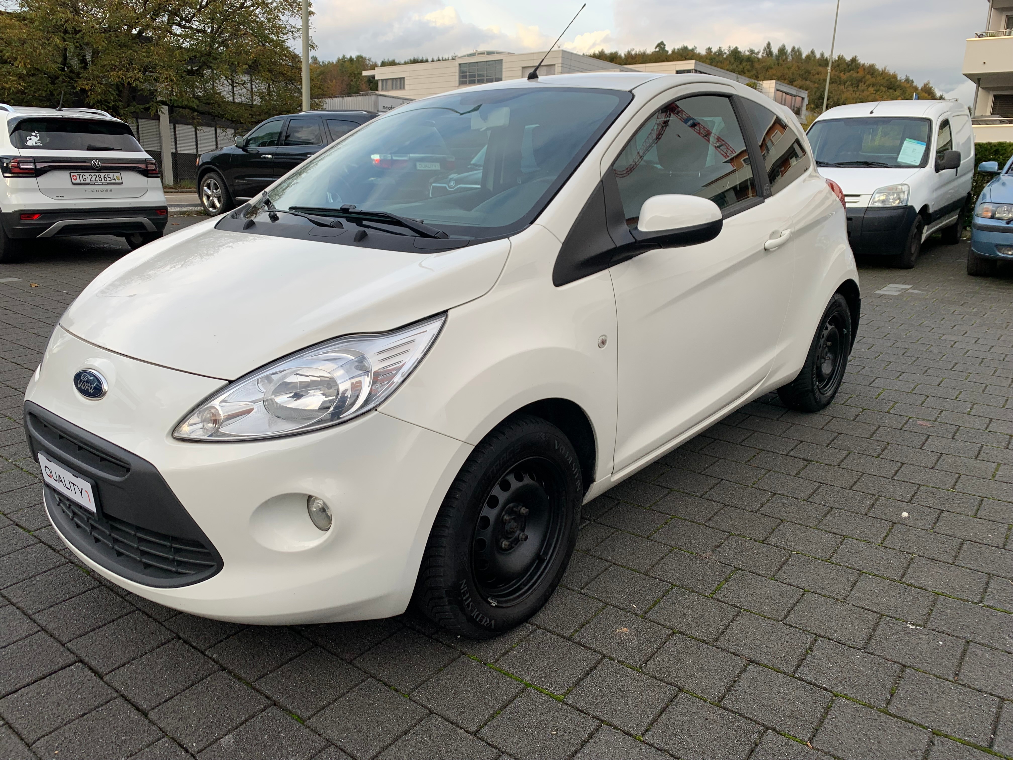 FORD KA 1.25 Titanium+