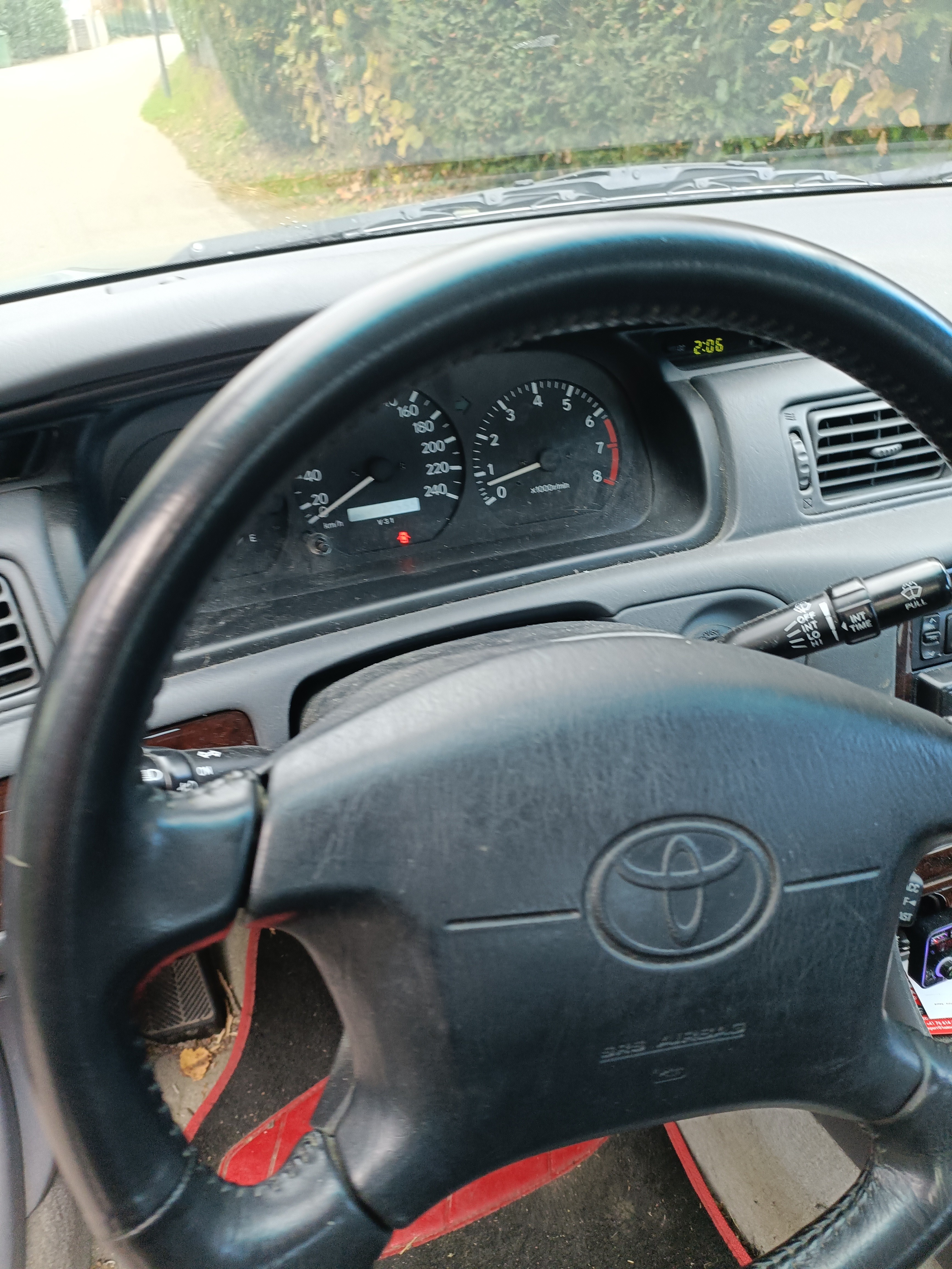 TOYOTA Camry 3.0 V6