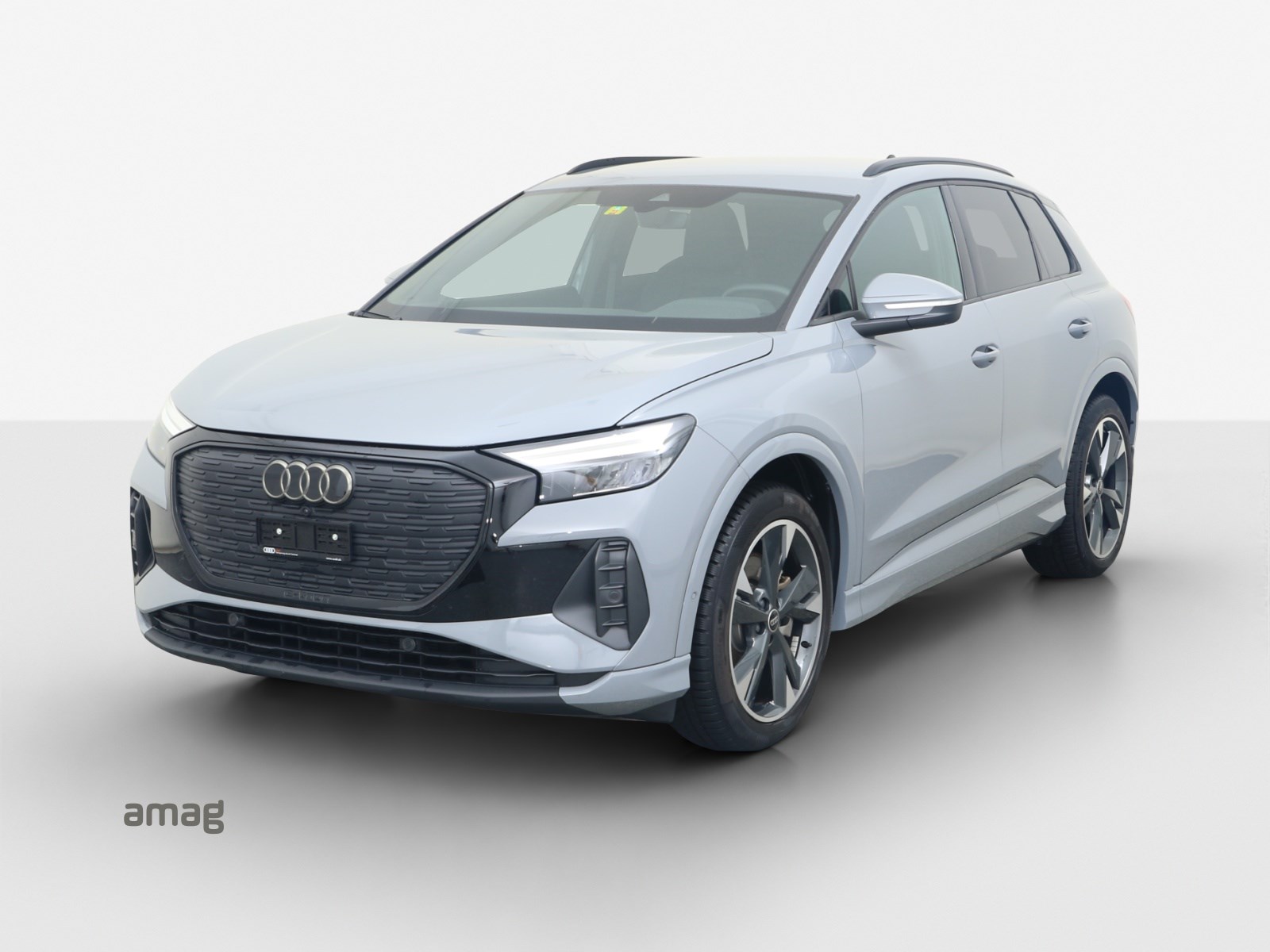 AUDI Q4 e-tron 45 quattro