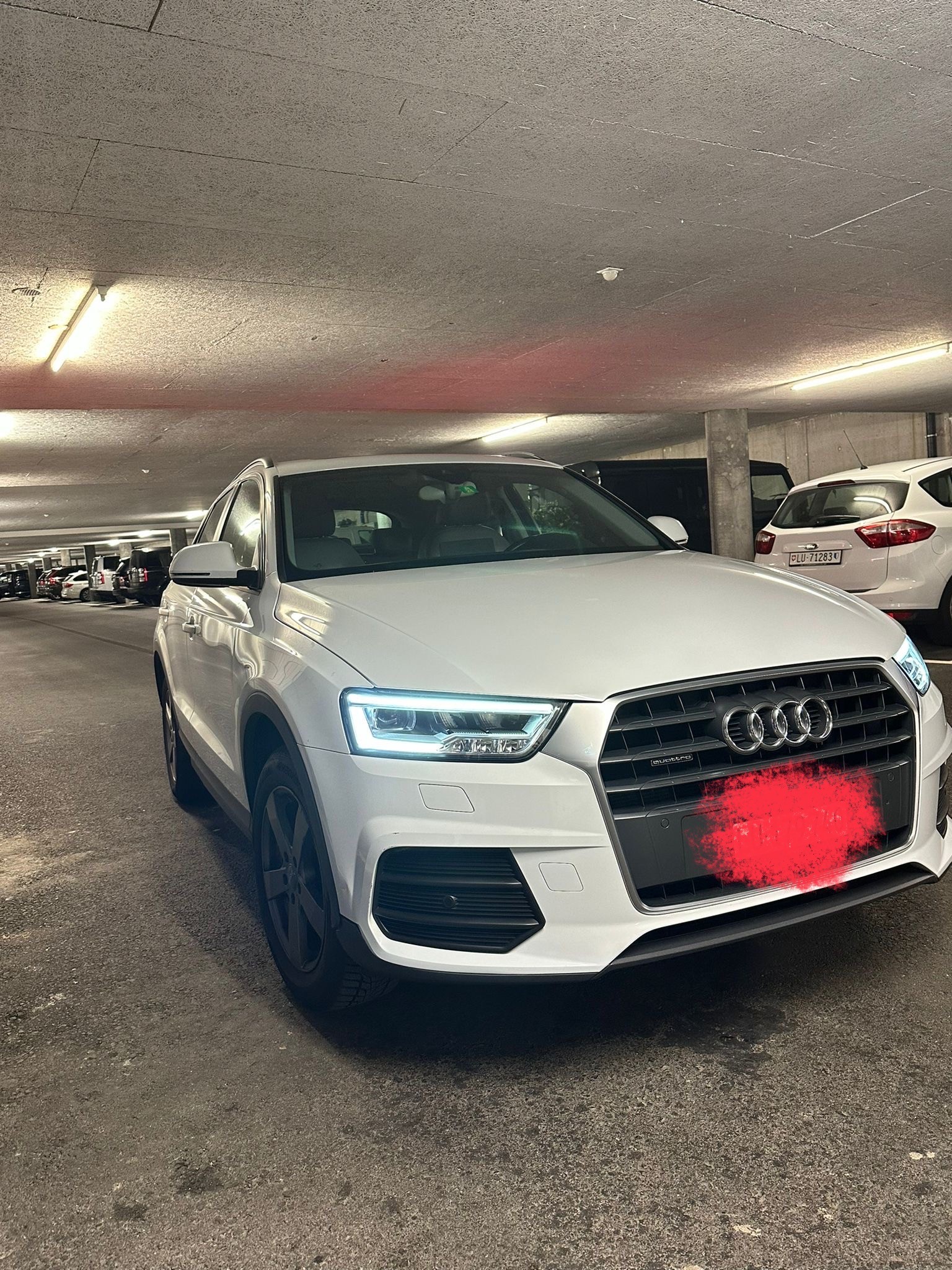 AUDI Q3 2.0 TDI sport quattro S-tronic