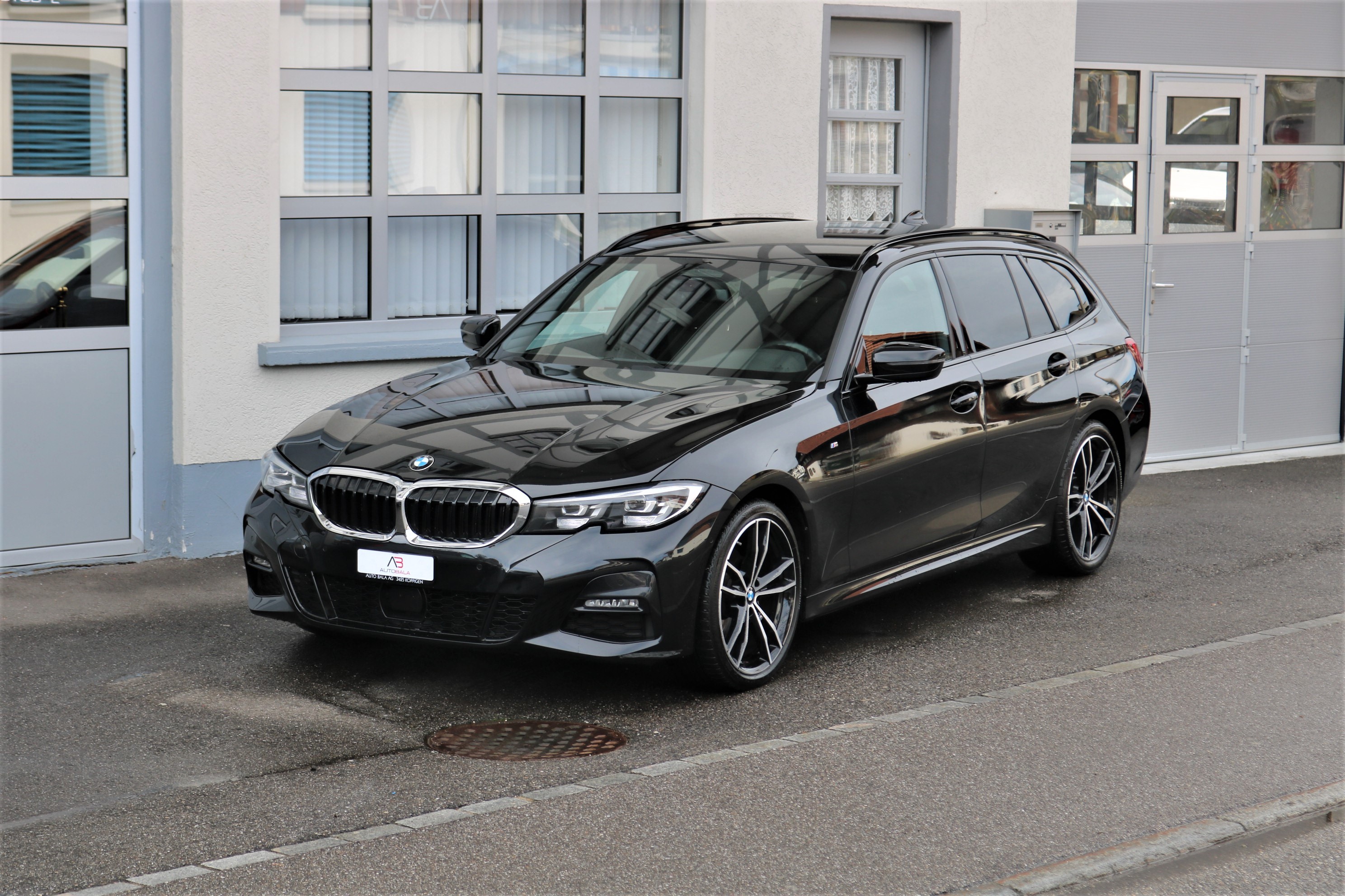 BMW 320d xDrive 48V Touring M Sport Steptronic