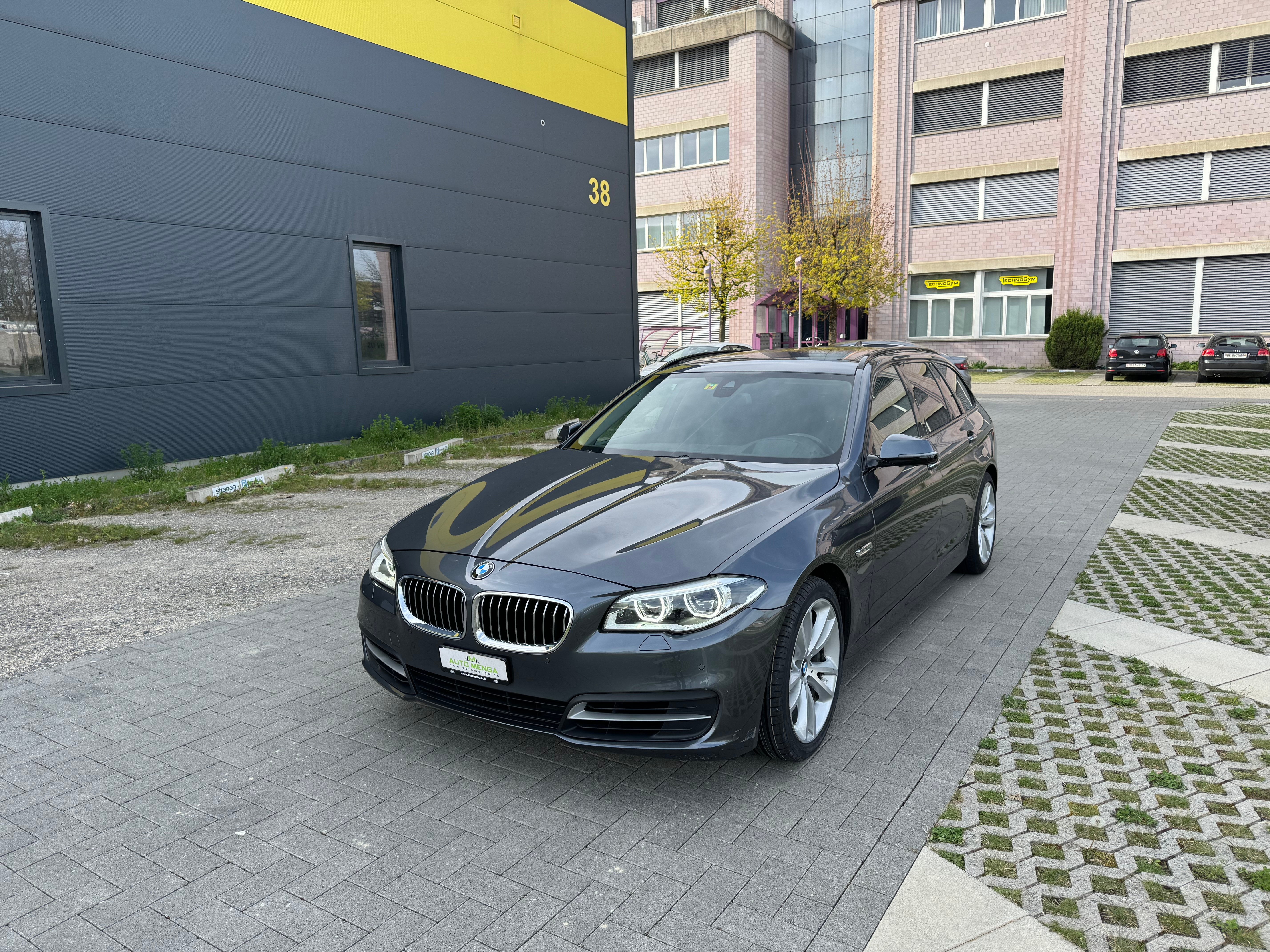 BMW 520d Touring xDrive Steptronic