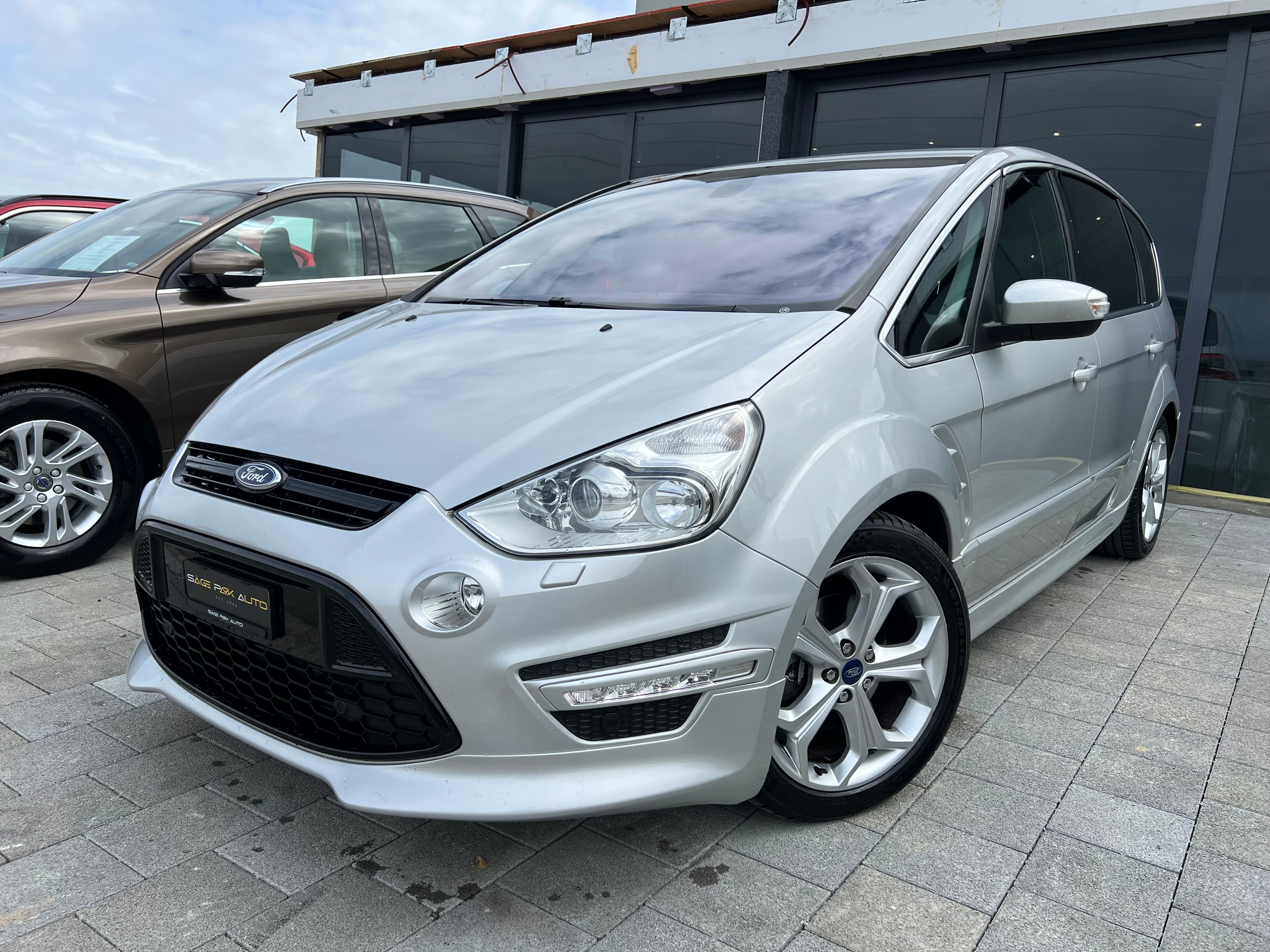 FORD S-Max 2.0 SCTi TitaniumS