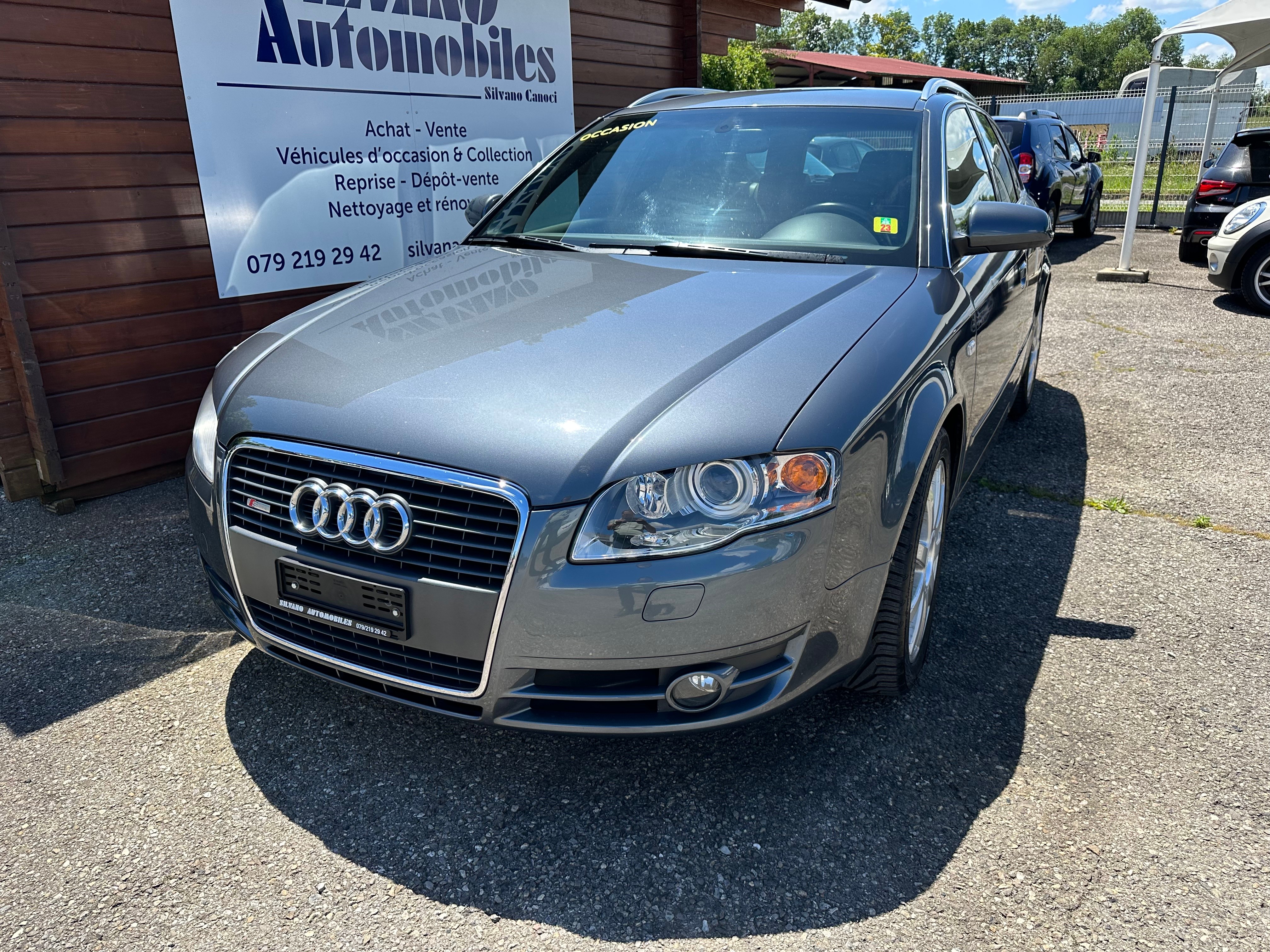 AUDI A4 Avant 2.0 Turbo FSI quattro