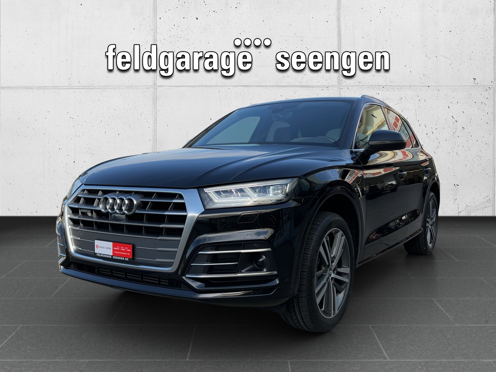 AUDI Q5 2.0 TFSI Sport S-Line quattro S-tronic mit AHK