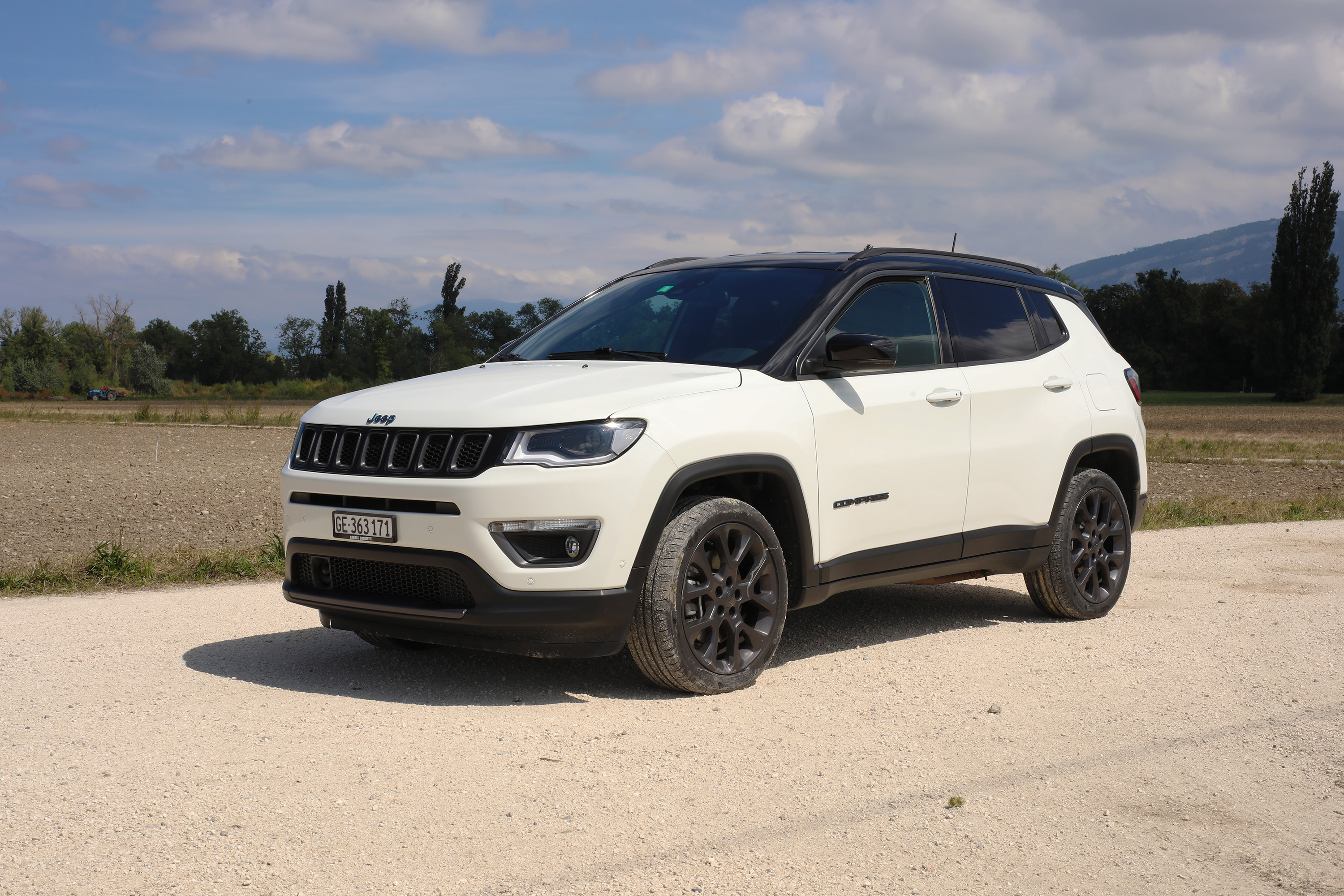 JEEP COMPASS