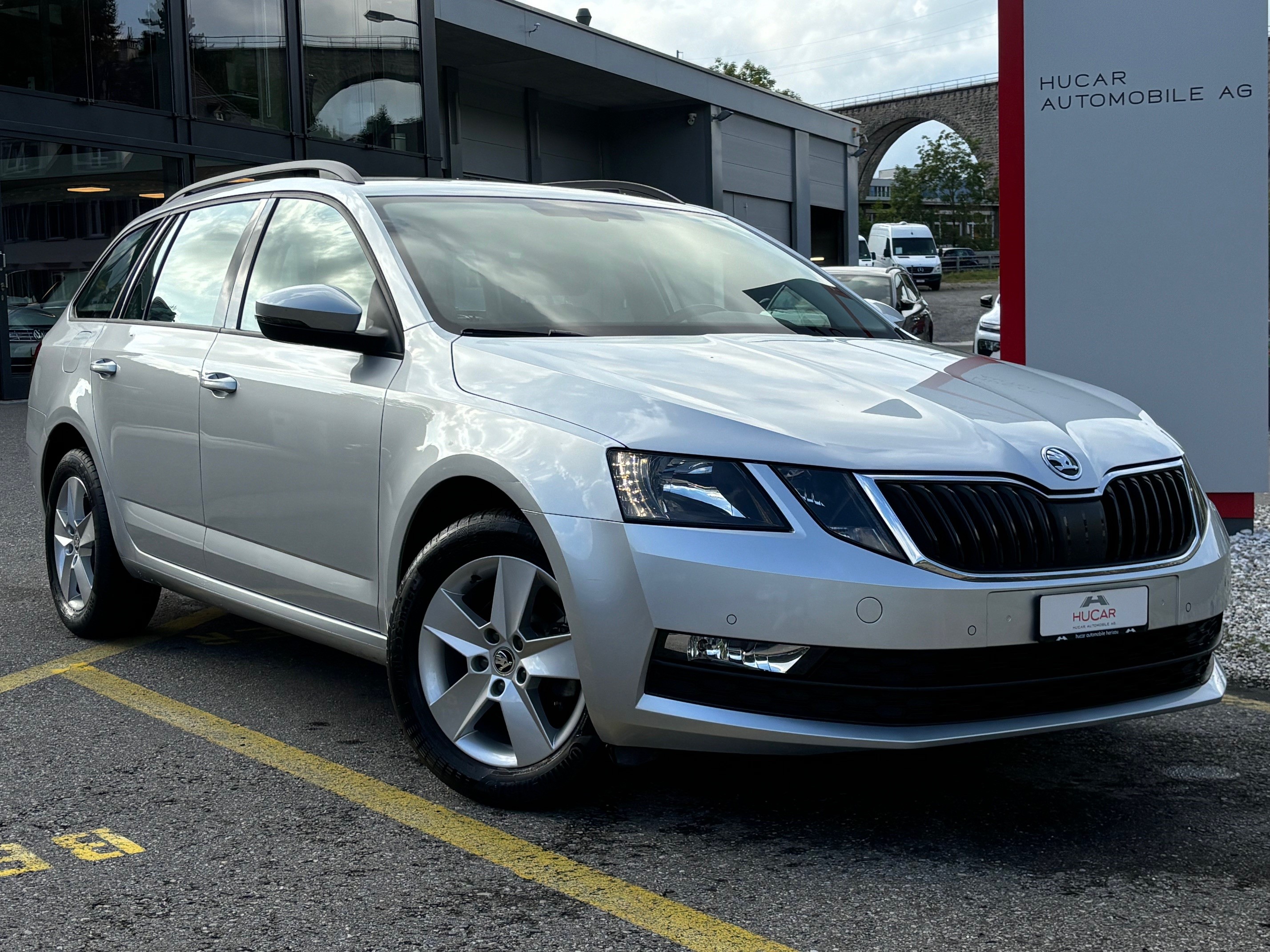 SKODA Octavia Combi 1.4 TSI DSG Value