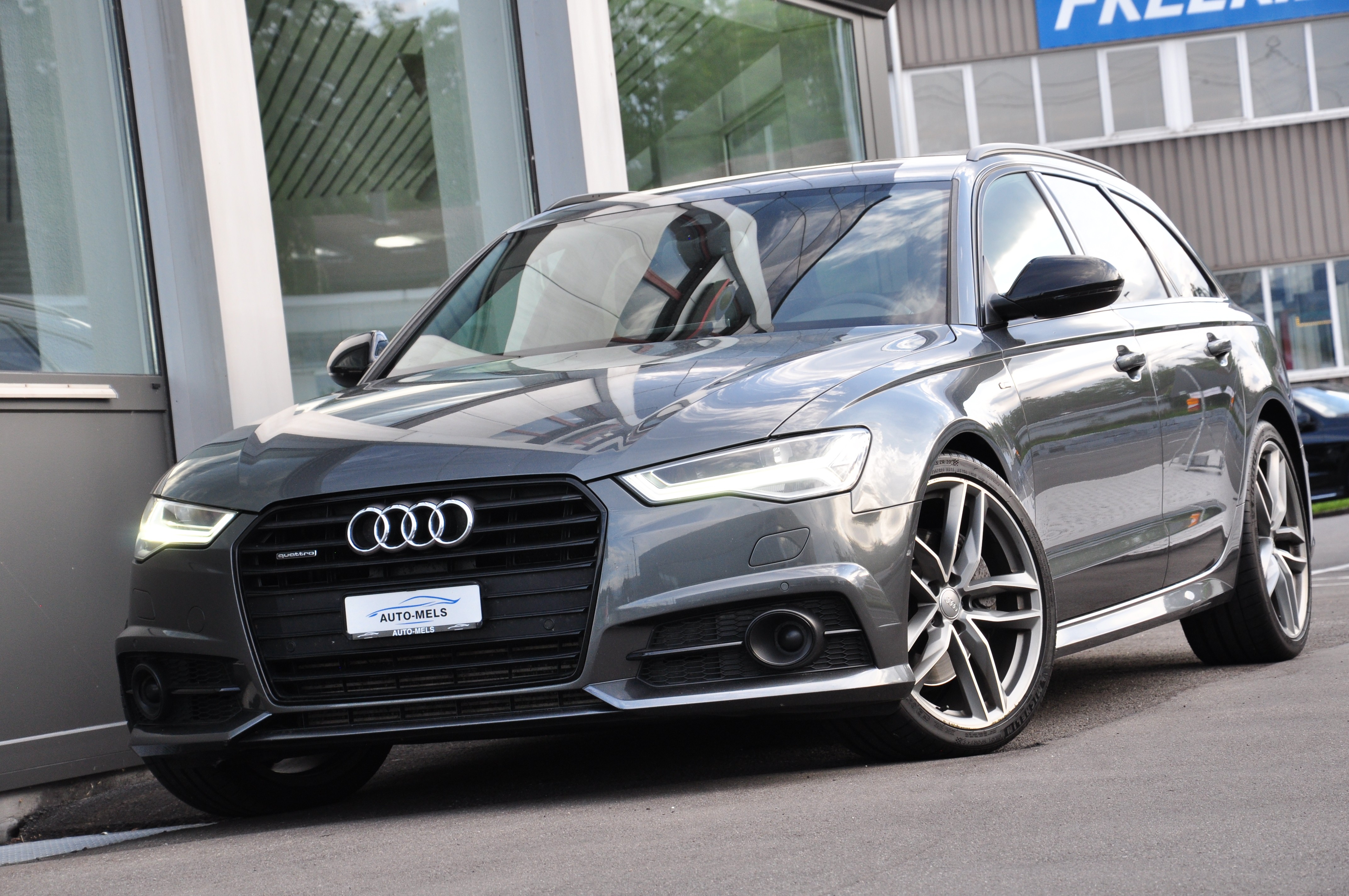 AUDI A6 Avant 3.0 TDI V6 quattro S-tronic