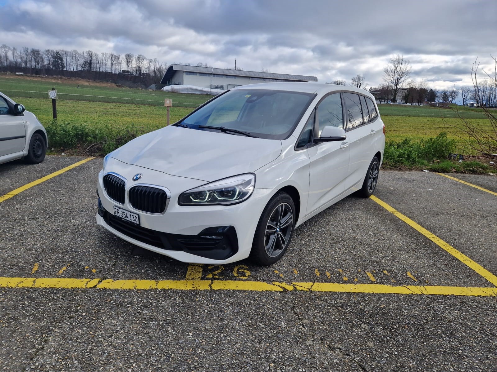 BMW 218d xDrive Gran Tourer Steptronic Essential Edition