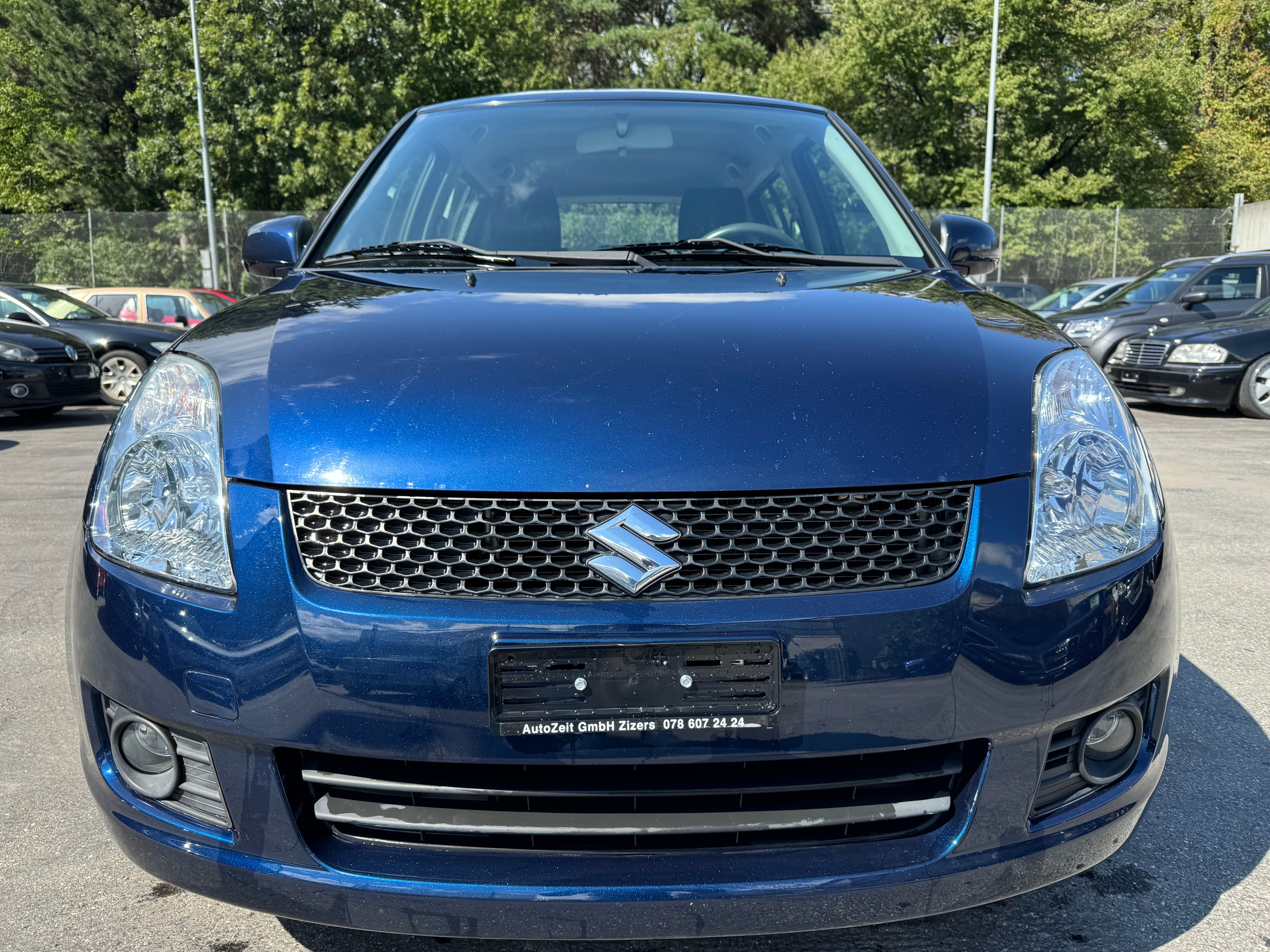 SUZUKI Swift 1.3i 16V GL Top Piz Sulai LE 4x4