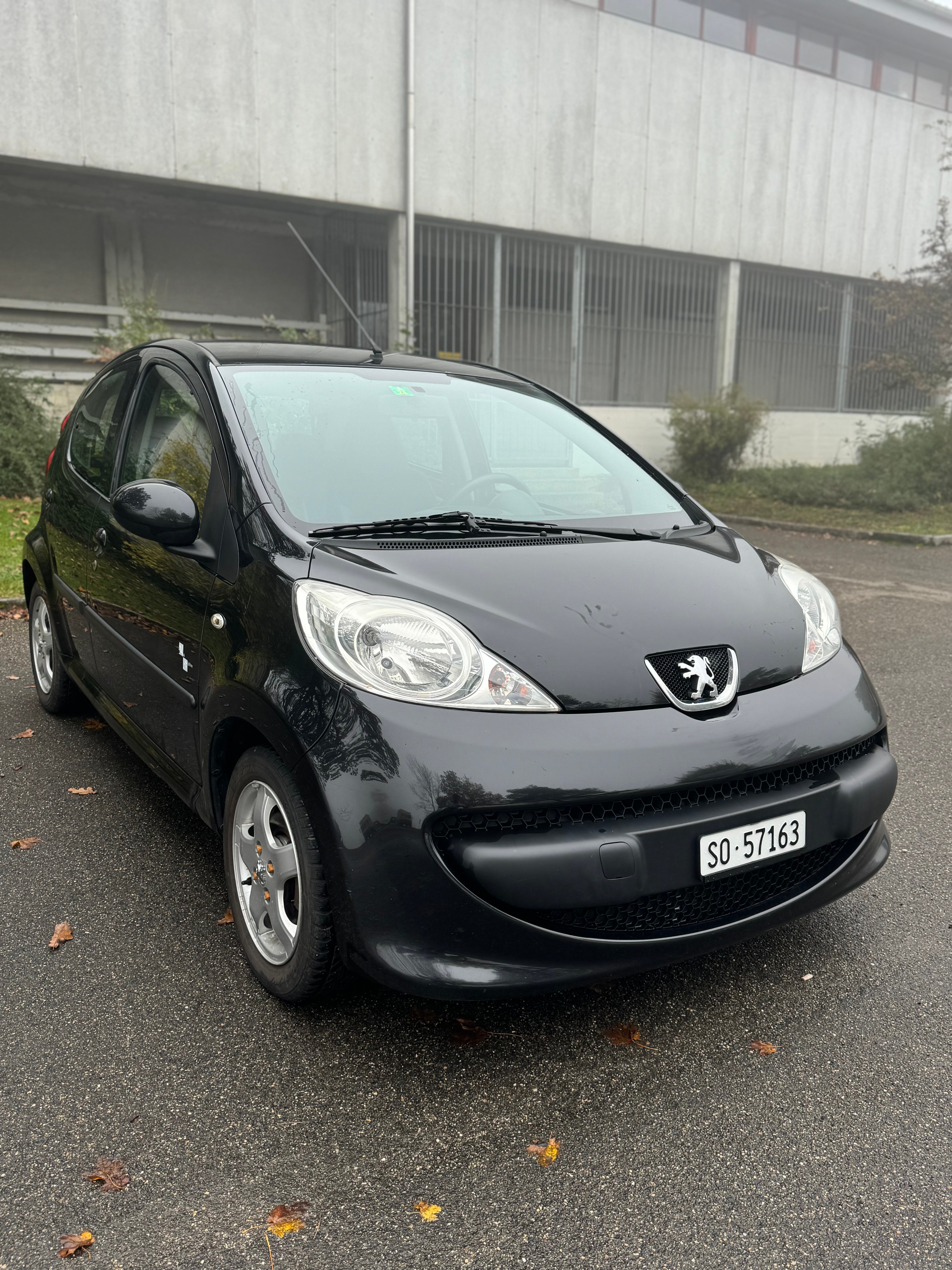 PEUGEOT 107 1.0 Urban