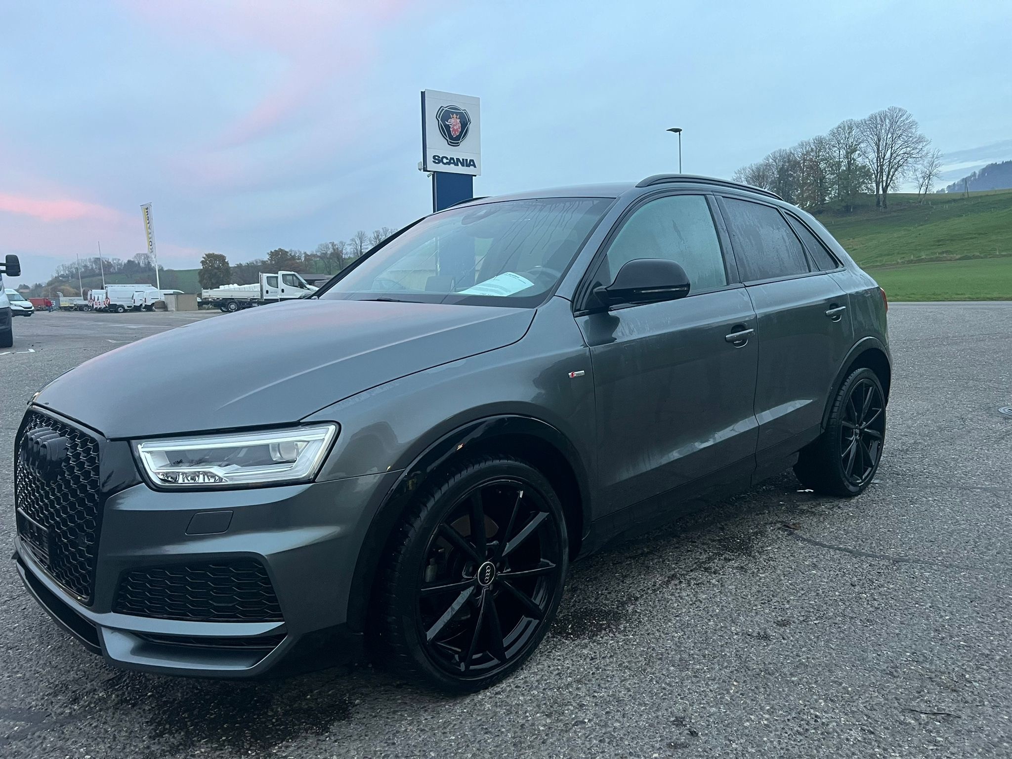 AUDI Q3 2.0 TFSI sport quattro S-tronic